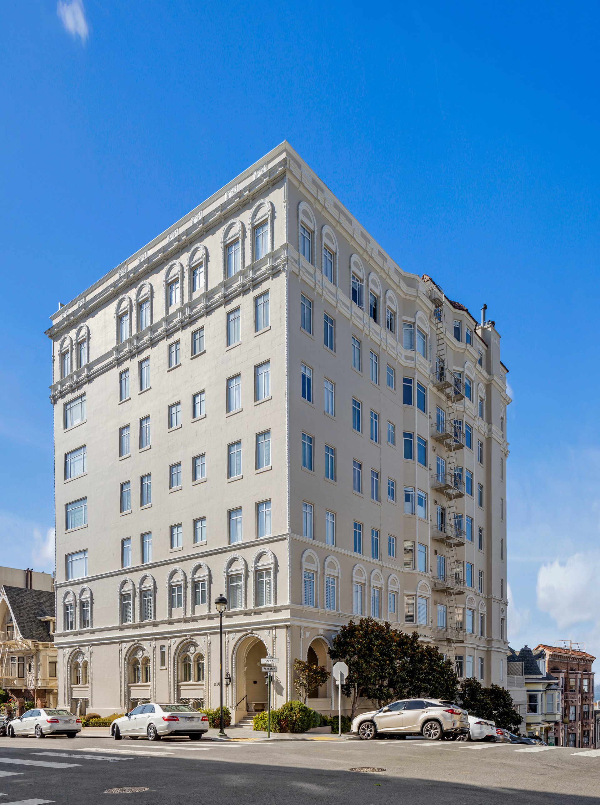 2100 Green Street Penthouse