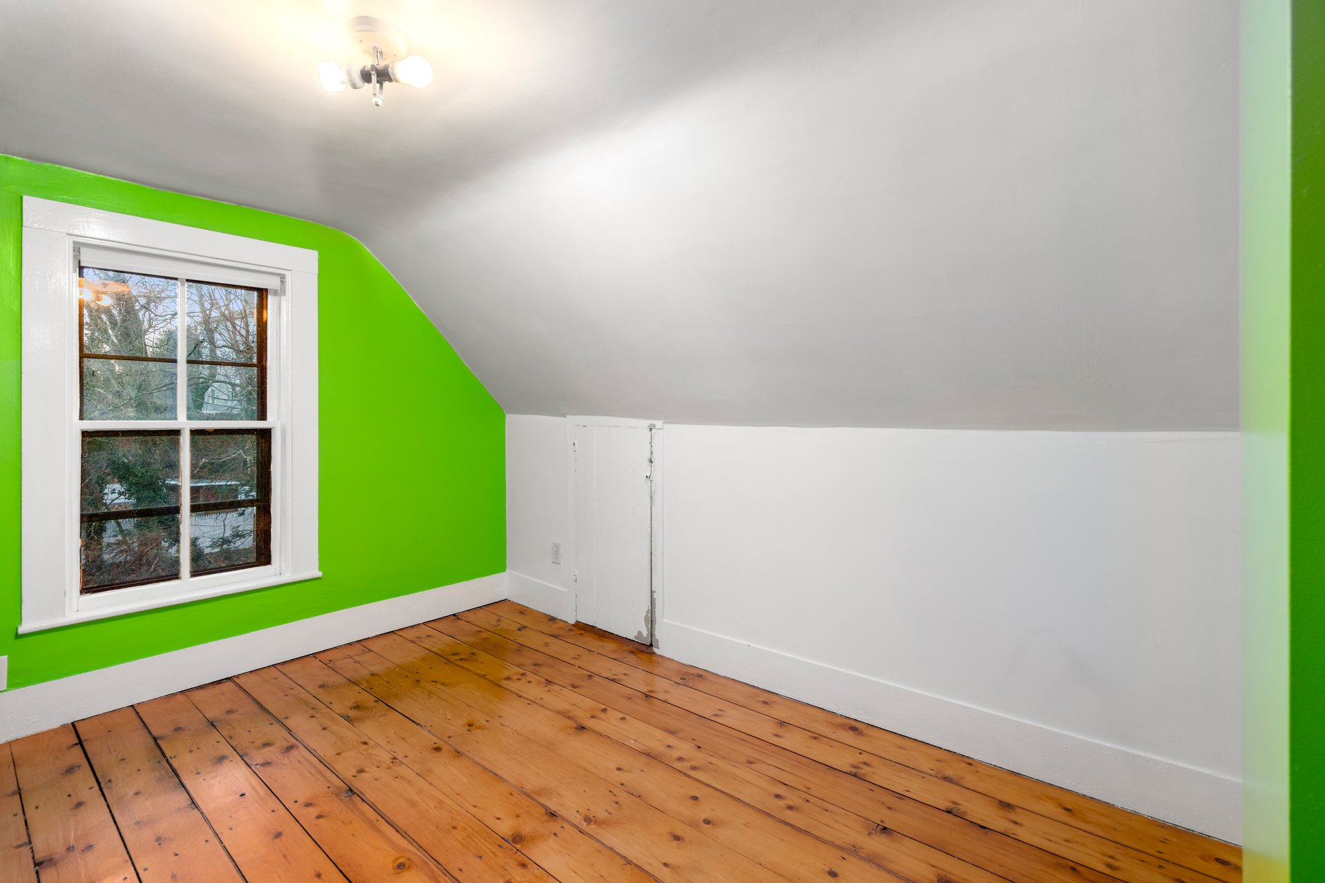 21A School St