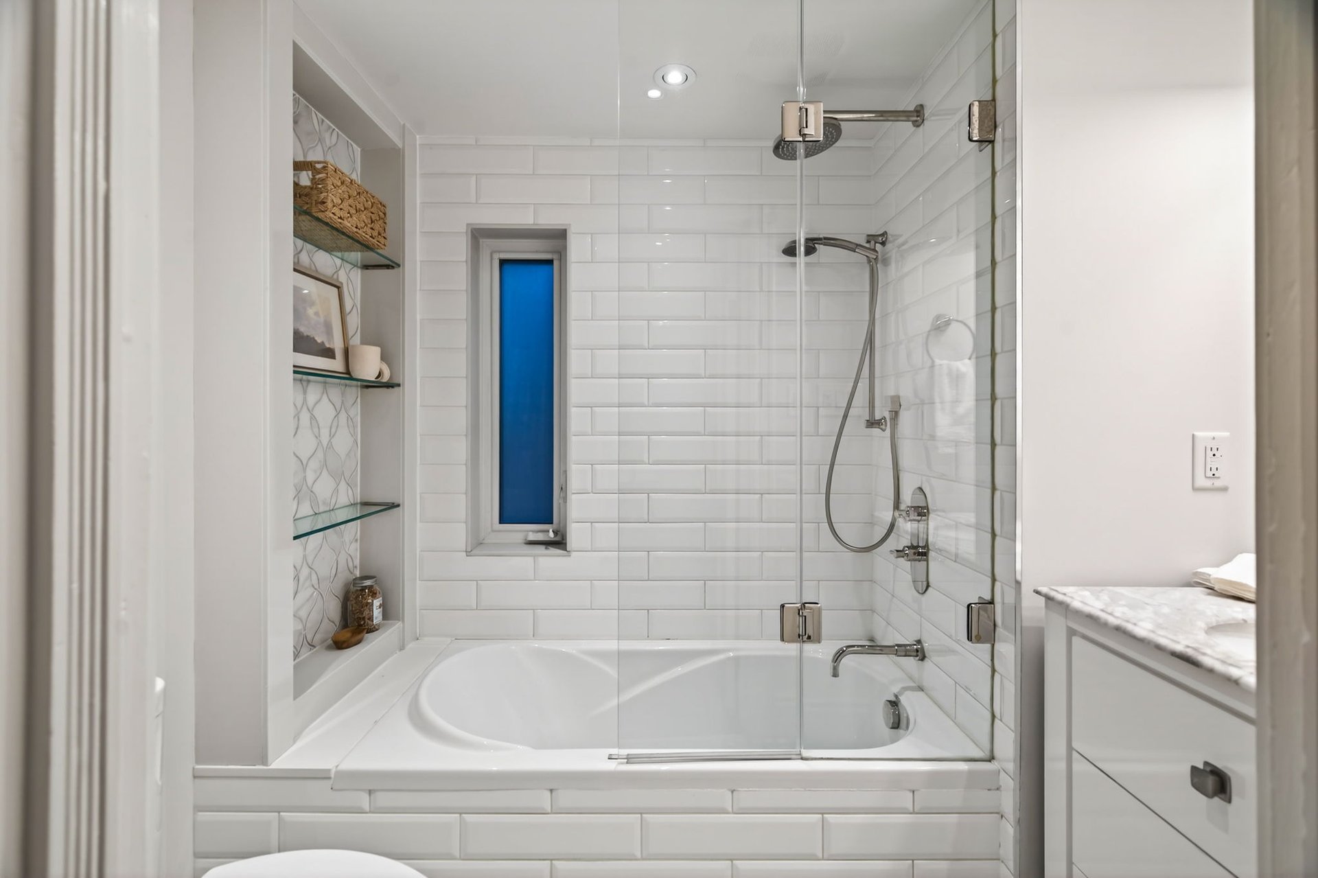 SOLD: Standout Residence In Coveted Summerhill