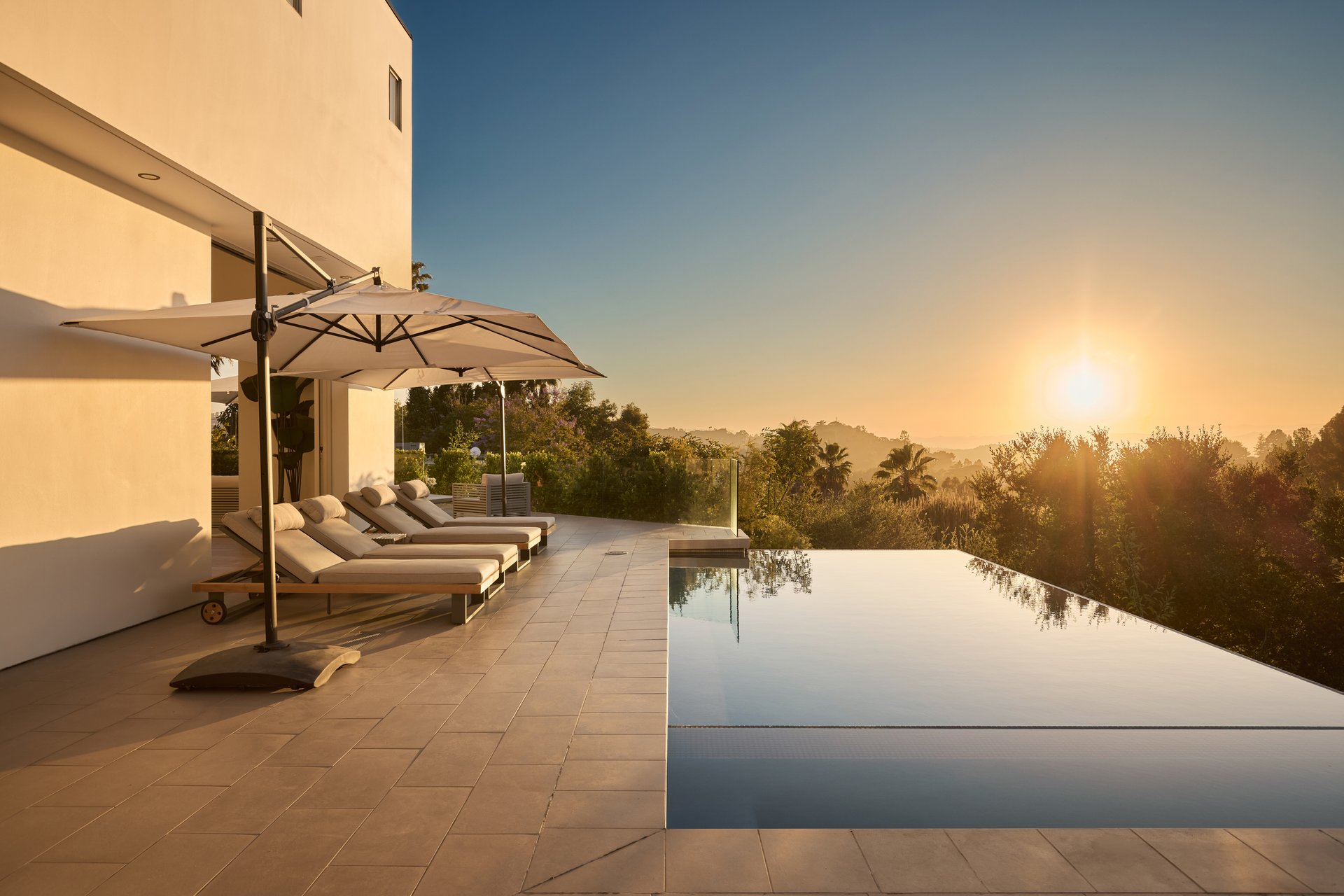 2750 Cardwell Pl, Hollywood Hills