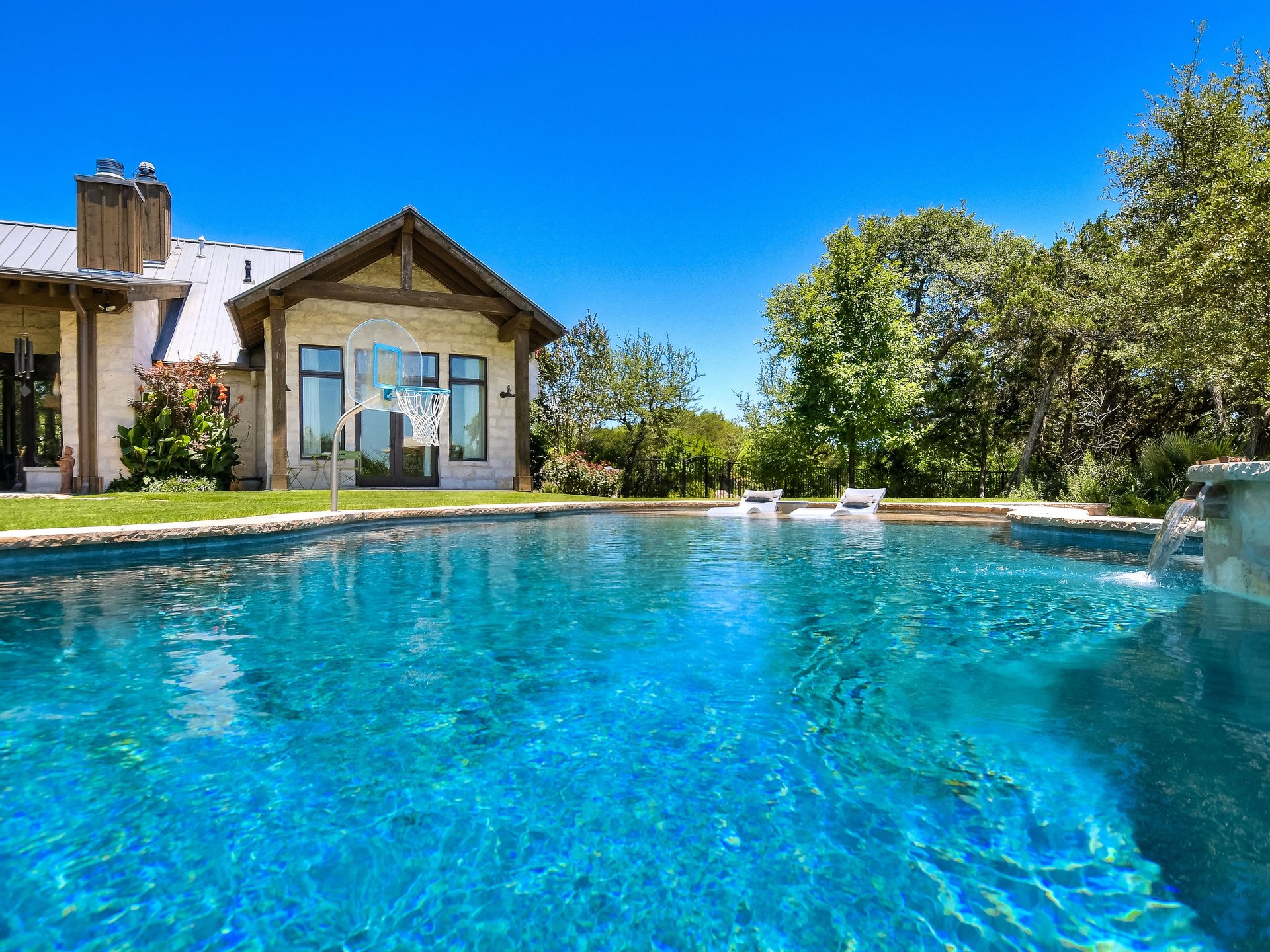 Angelwylde Hill Country Retreat