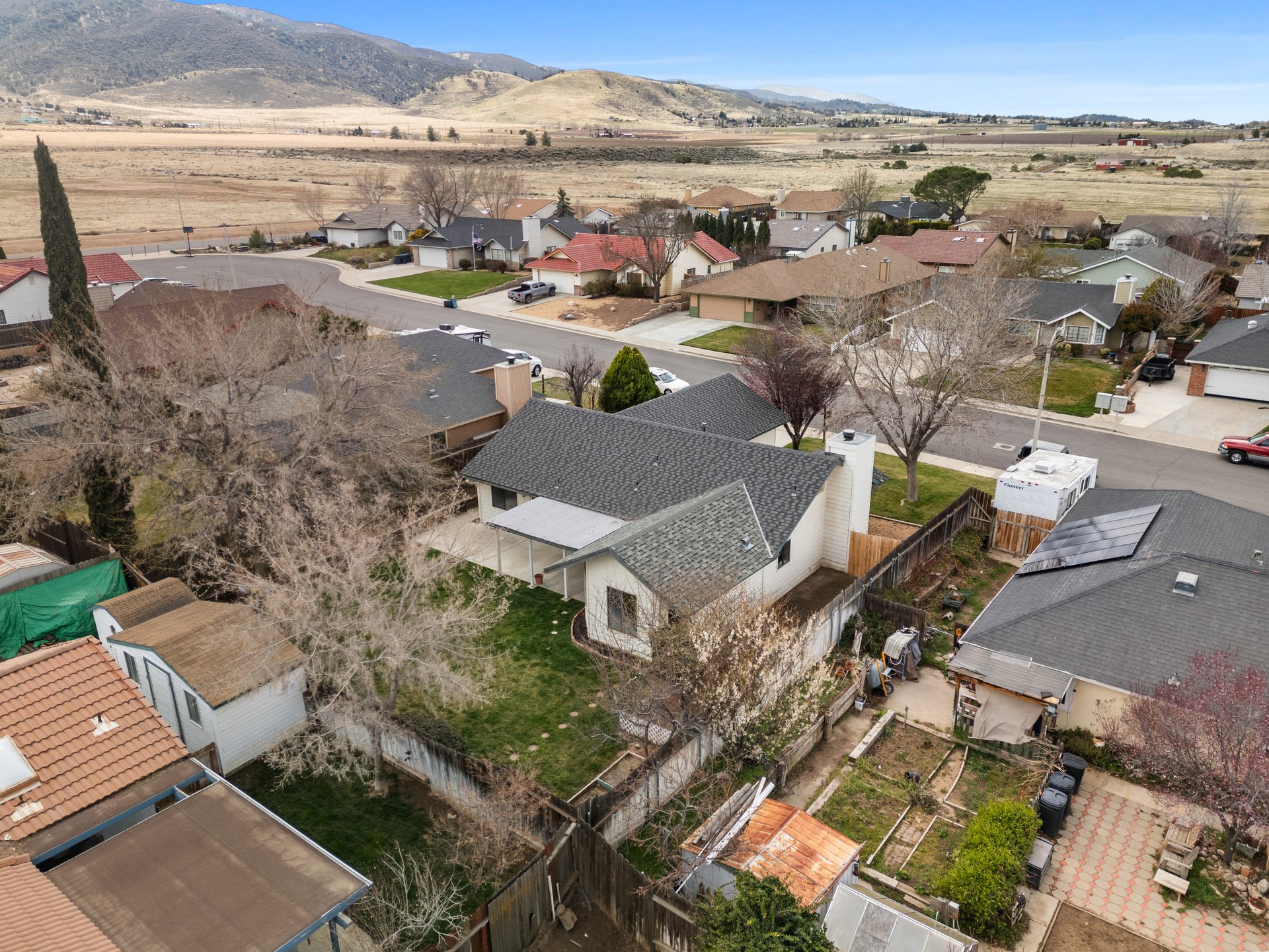 Charming Downtown Tehachapi Home – 1150 Magnolia Court