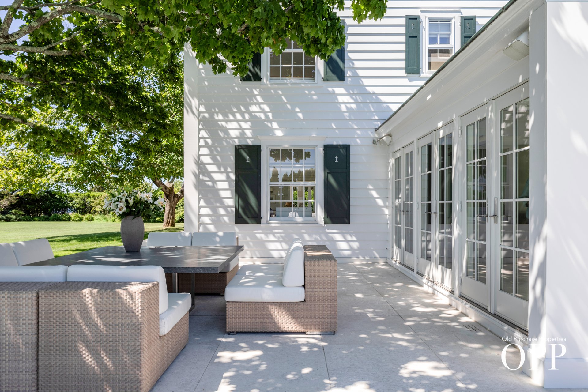Porta Bella: An Iconic Presence on Bellport Bay