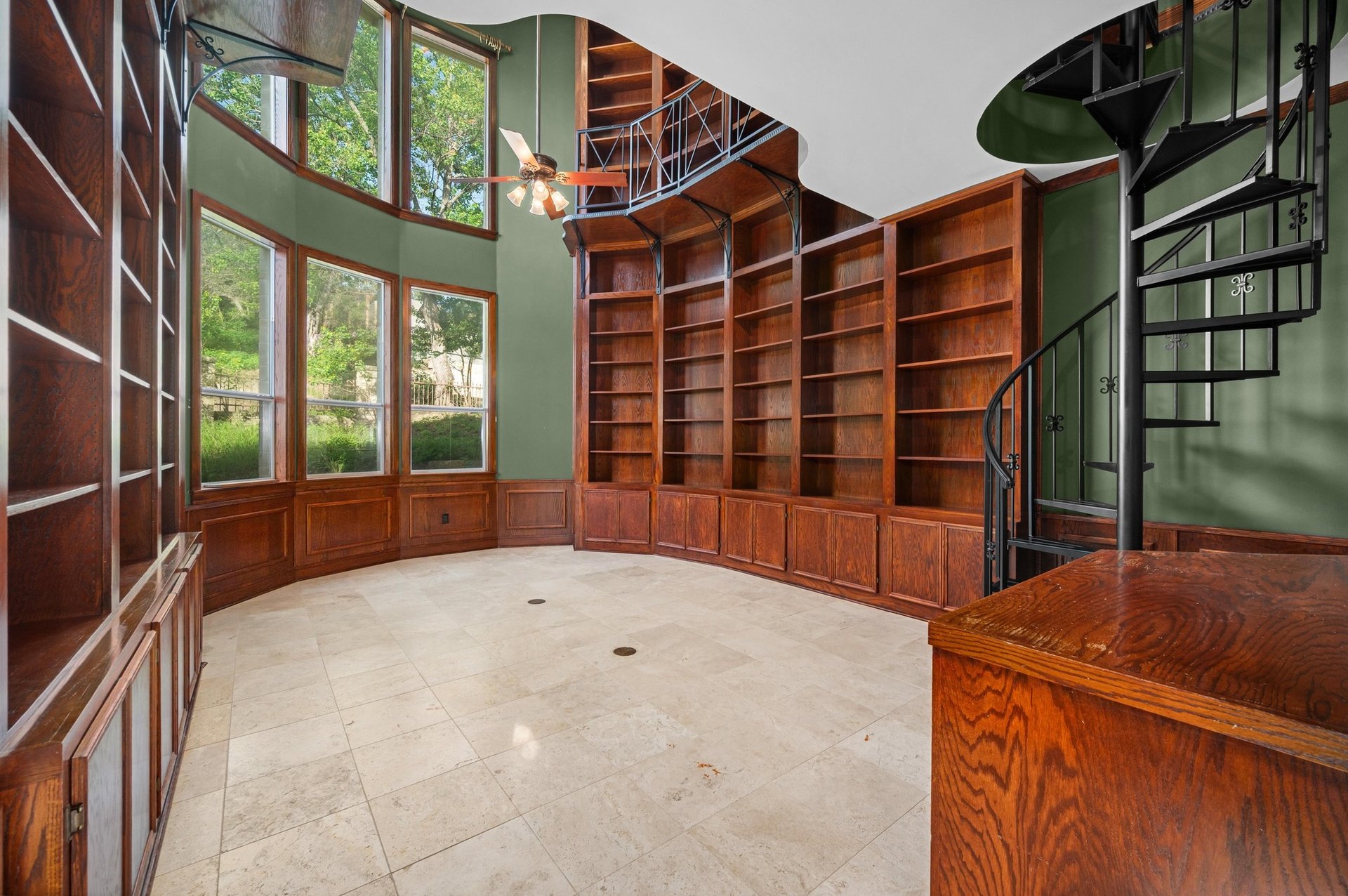 5252 McCormick Mountain Drive