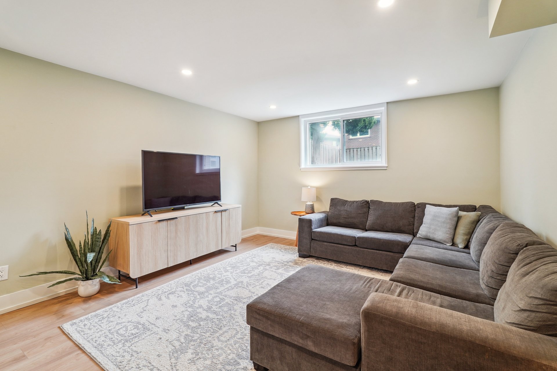 Beautifully maintained family home