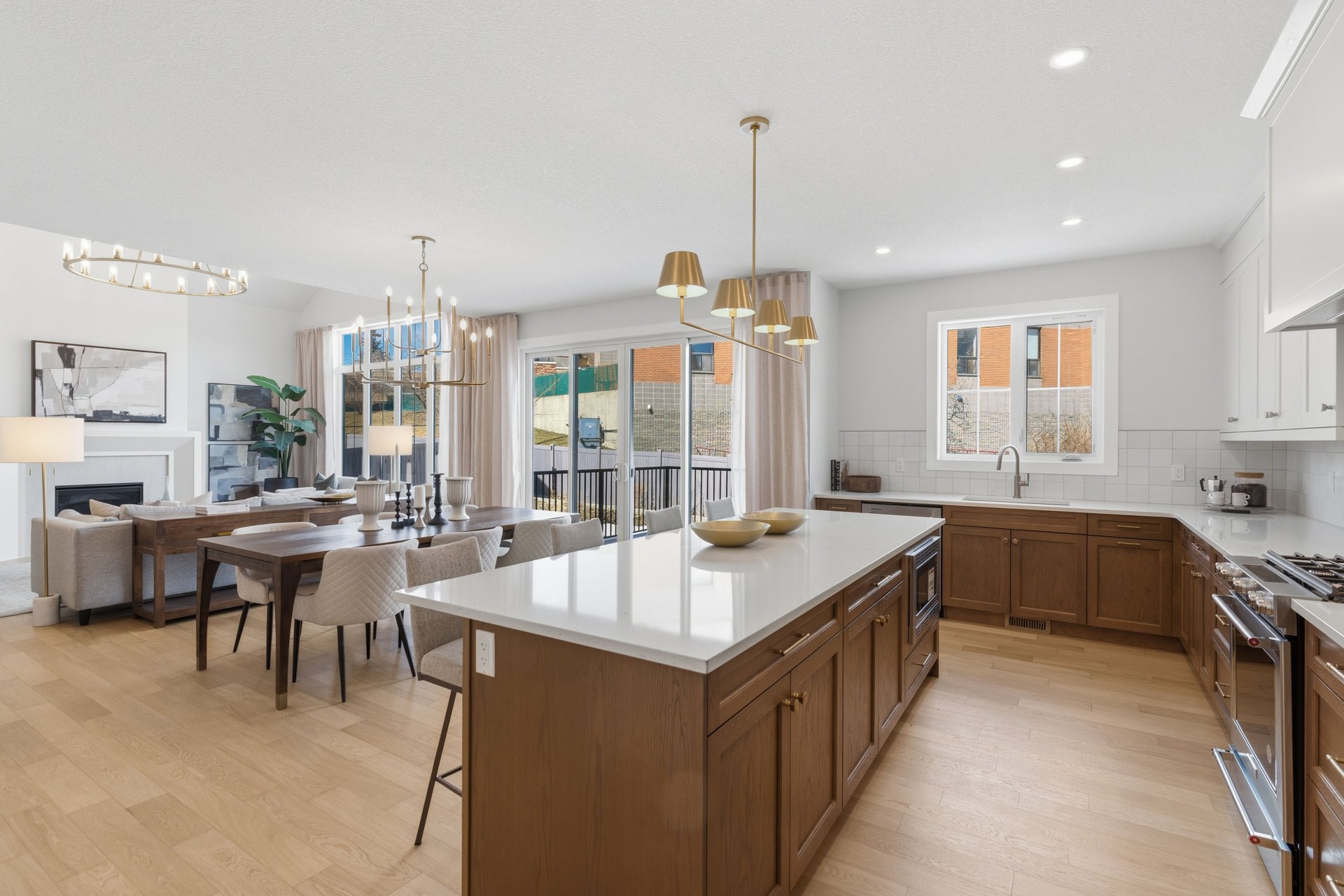 378 Bessborough Drive SW