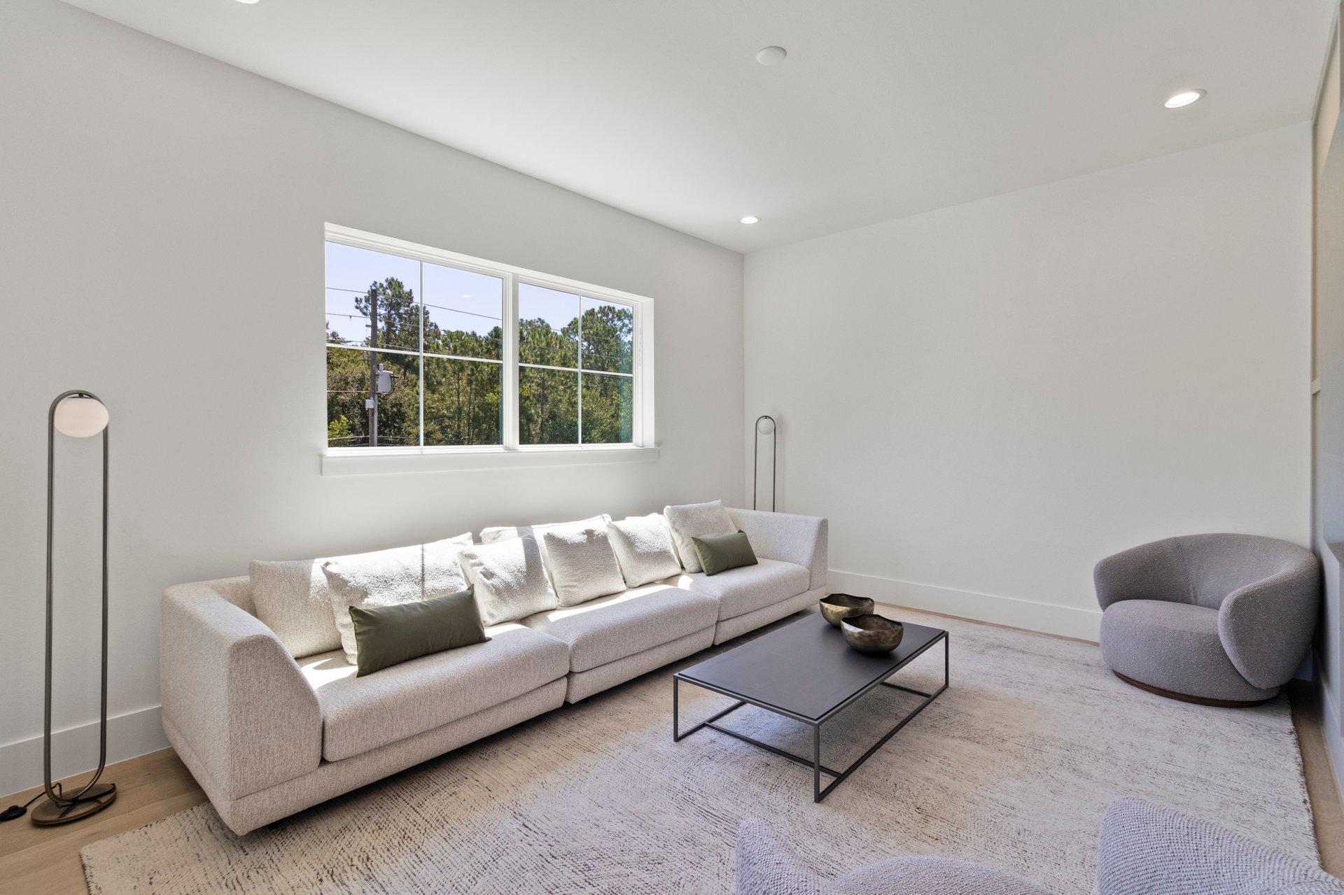 7706 Ficquette Rd- Windermere