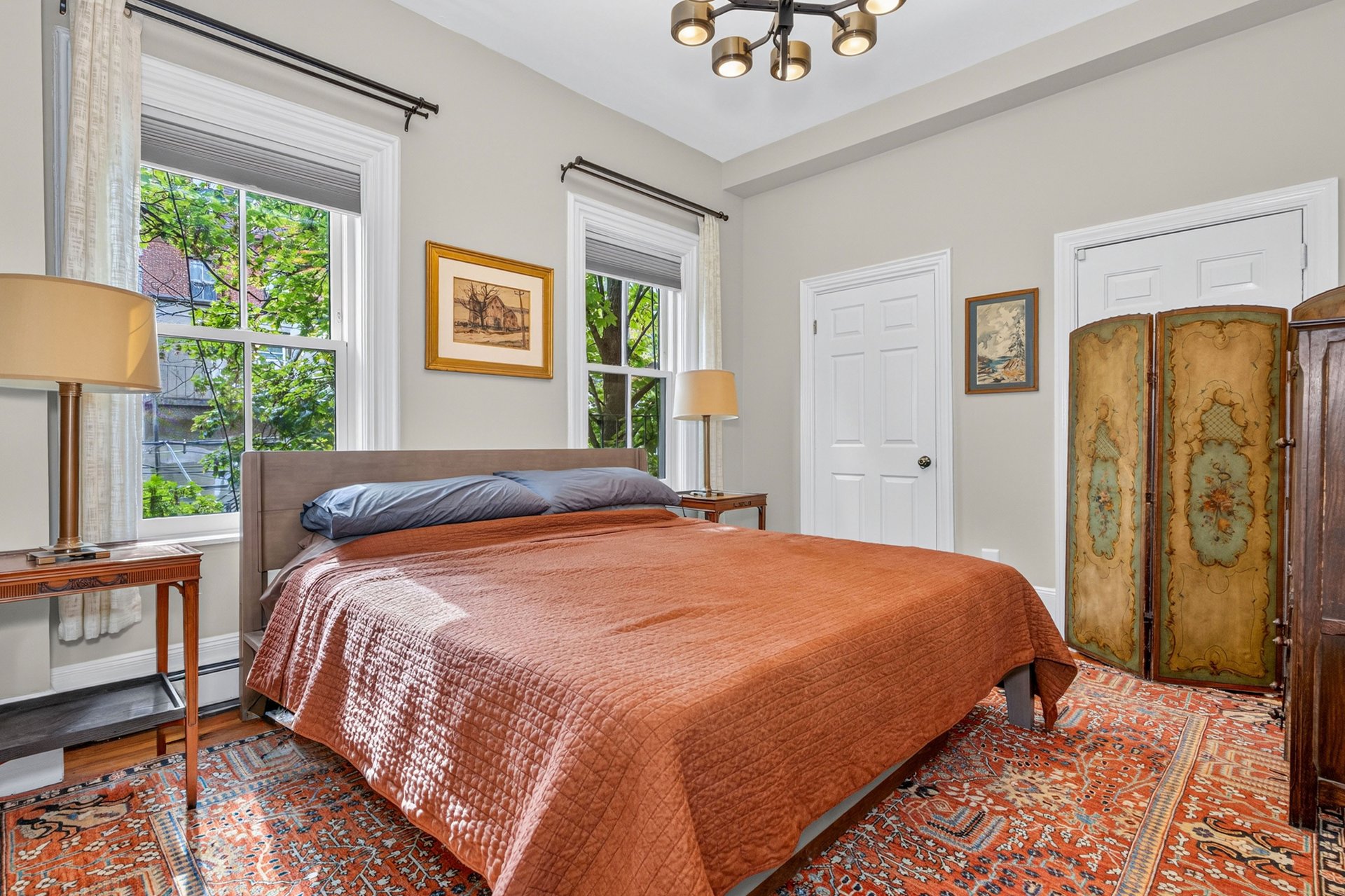 33 E Springfield Unit 1