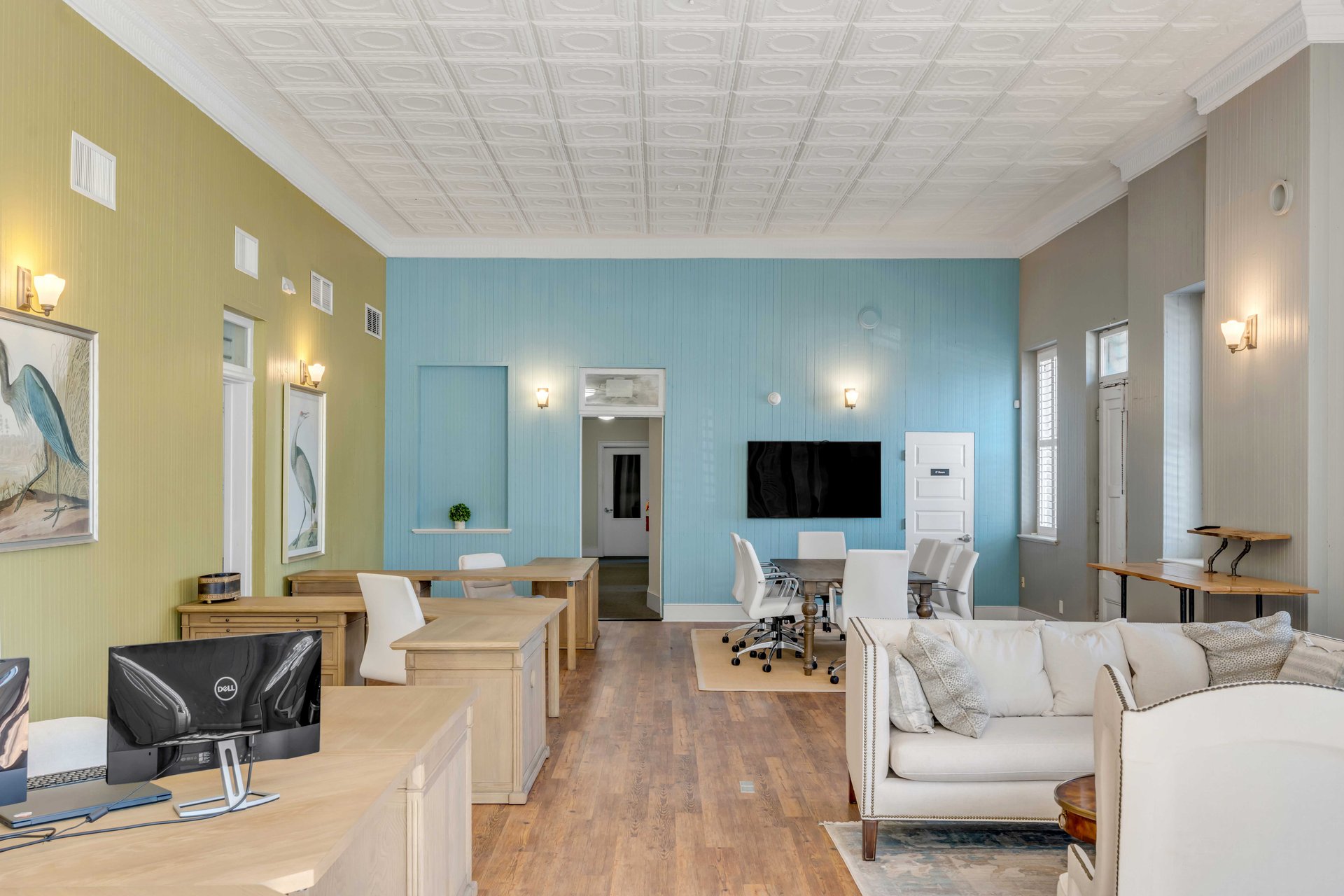 Hasell Street Retail/Office Lease