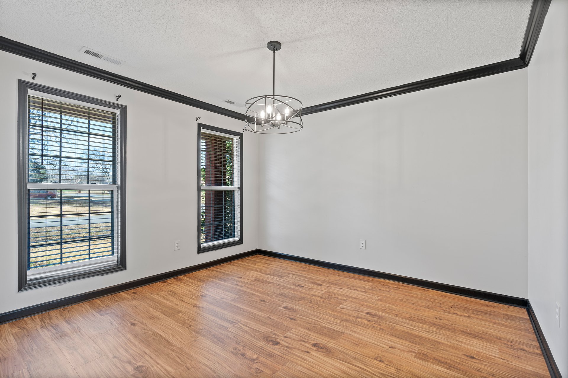 Charming 3-Bedroom Brick Rancher in Monrovia School District