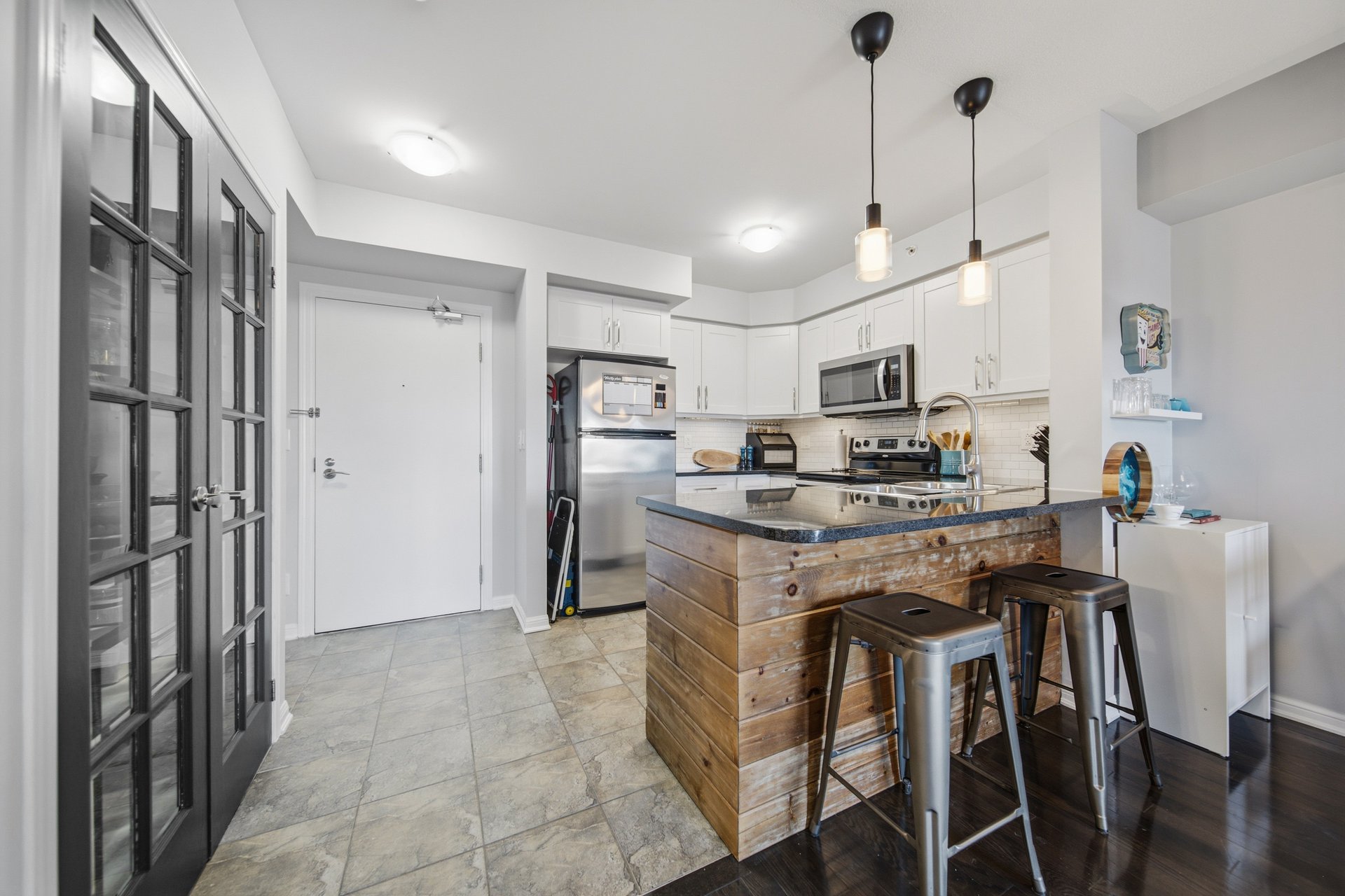10 Mendelssohn St Suite 413