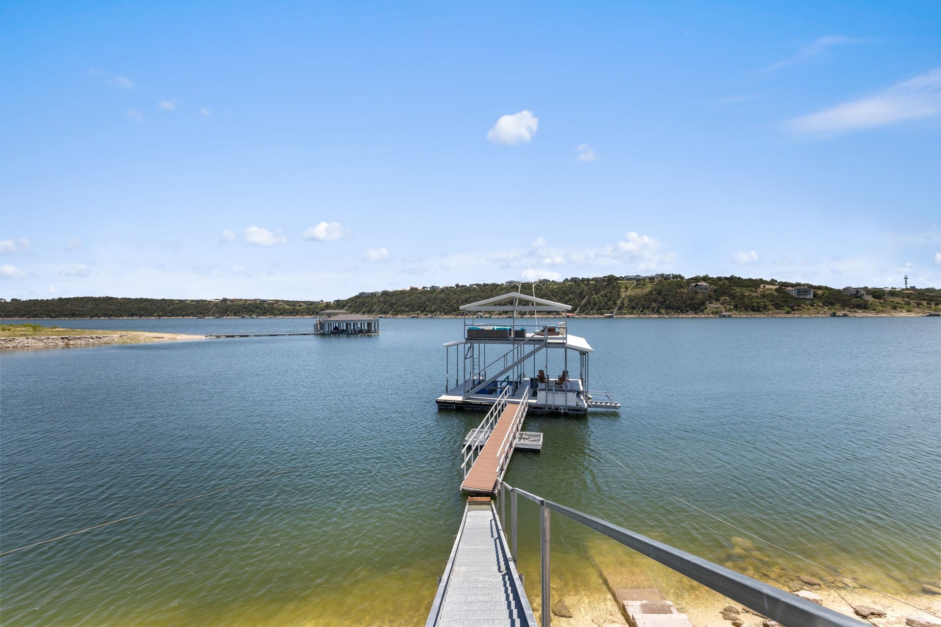 1209 Edgewater Drive