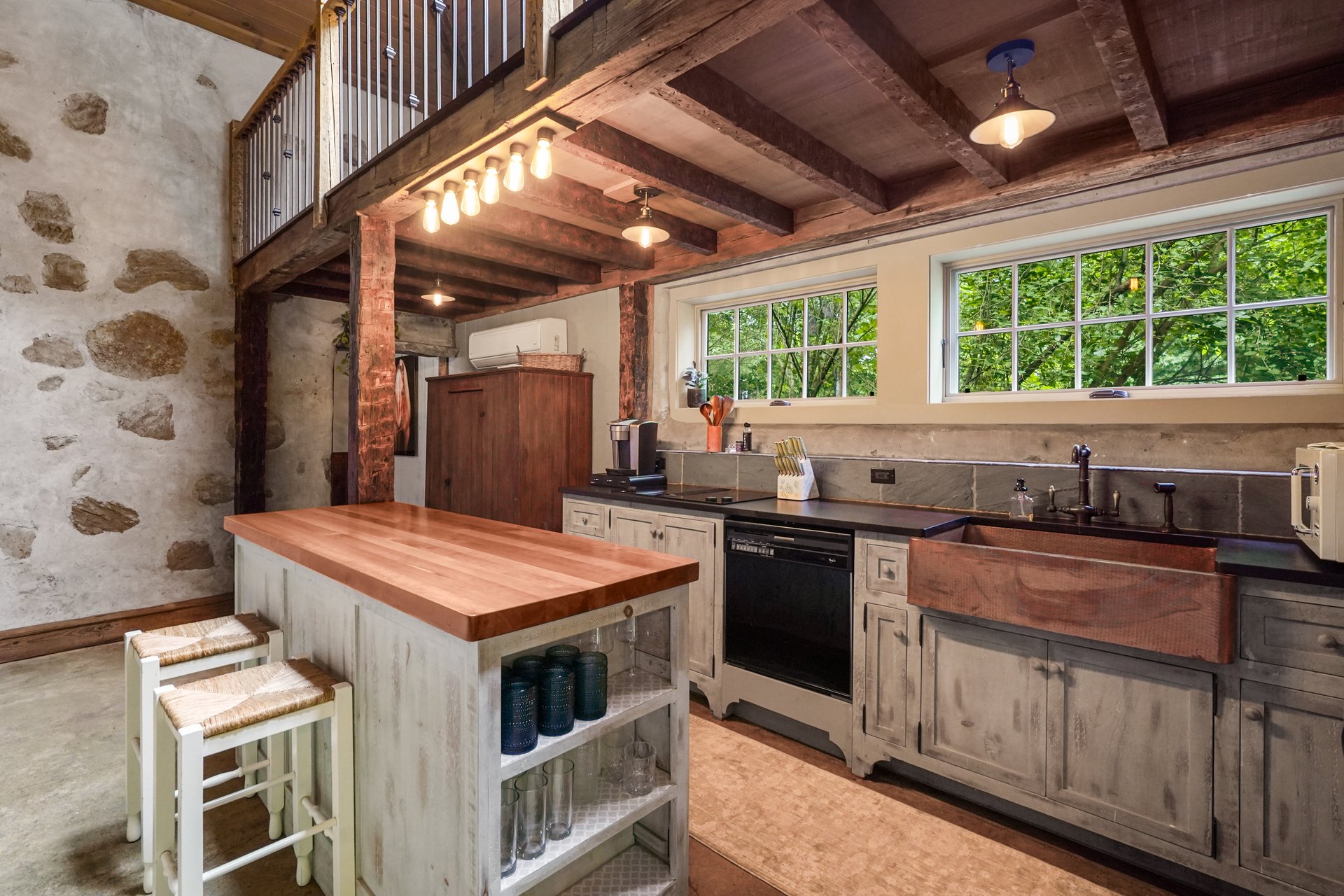 283-289 Starr Ridge Road Unit: 283-289 and 299