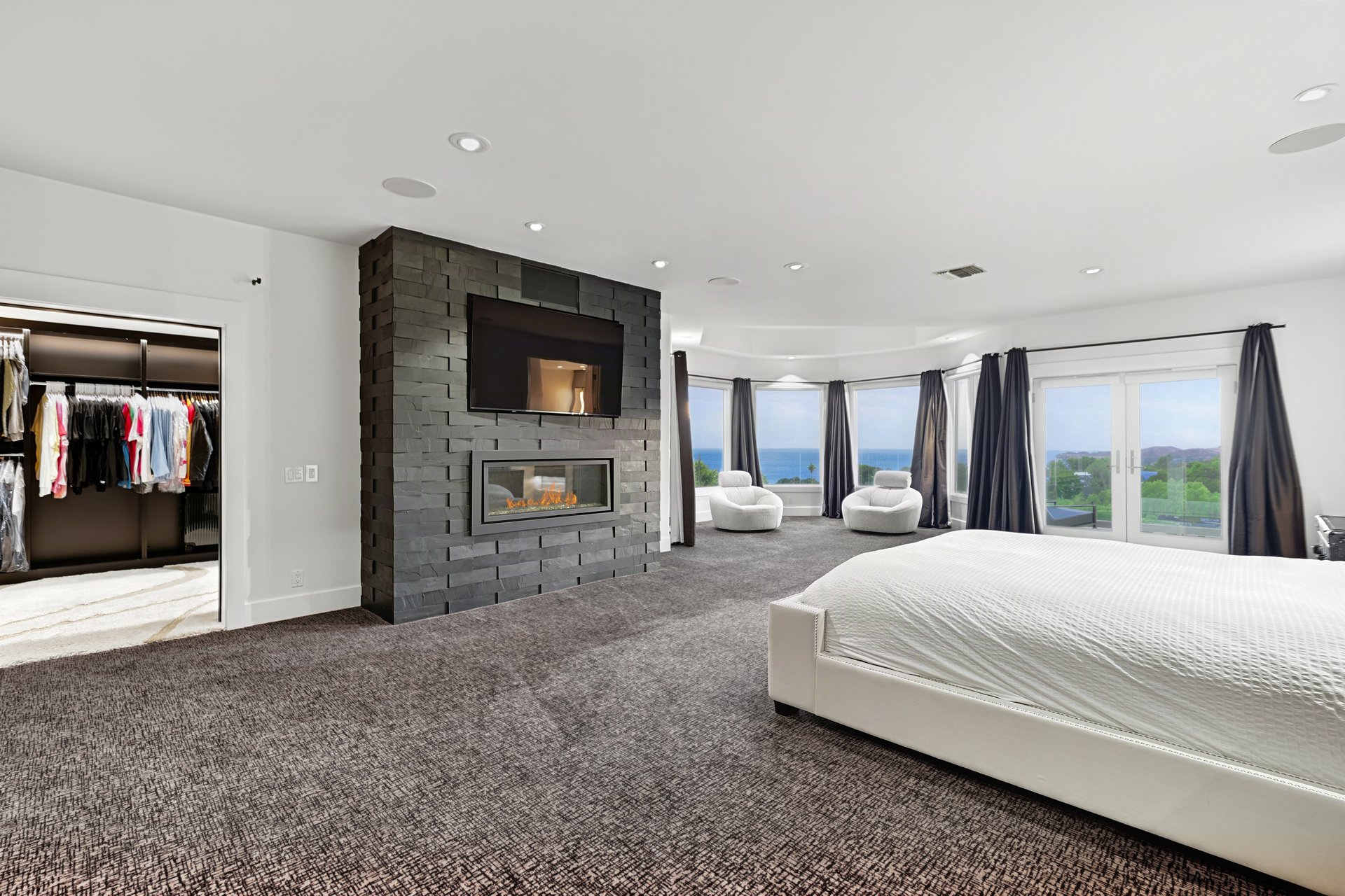 27551 Pacific Coast Hwy