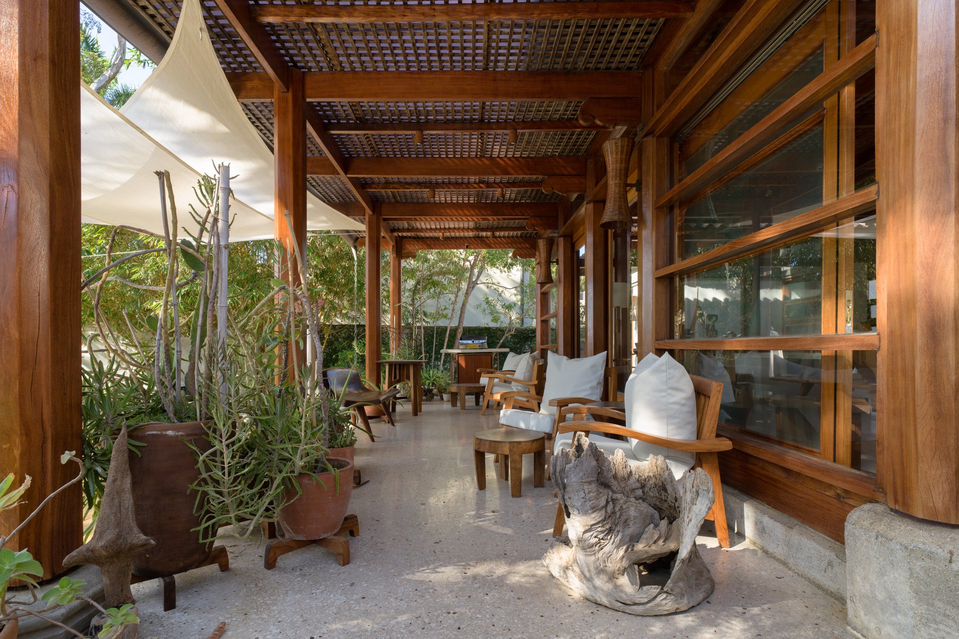 Villa Serena | Oceanfront Luxury in Playa Langosta