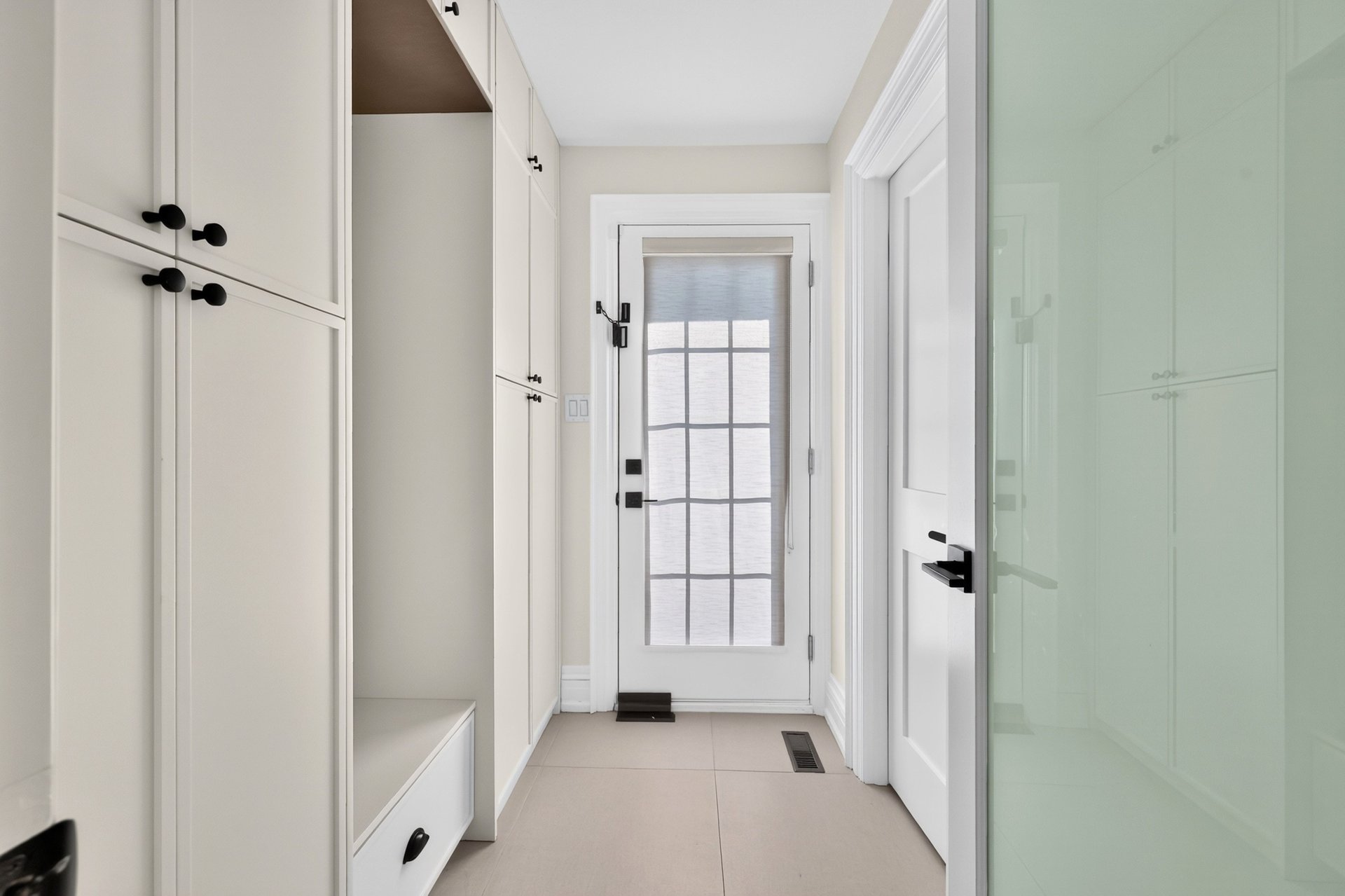 1162 Fleet St