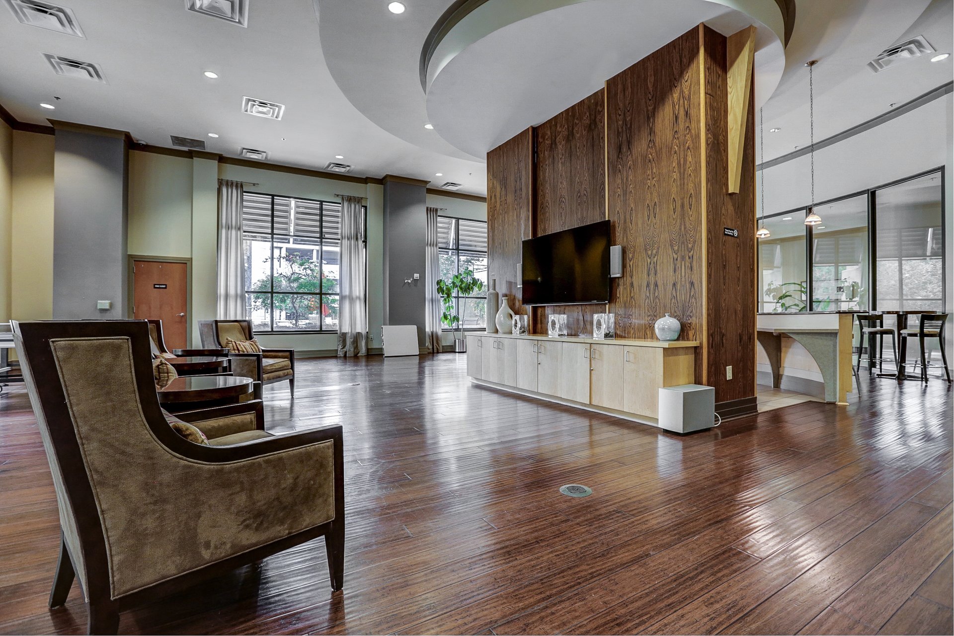 3040 Peachtree Road Unit 1003