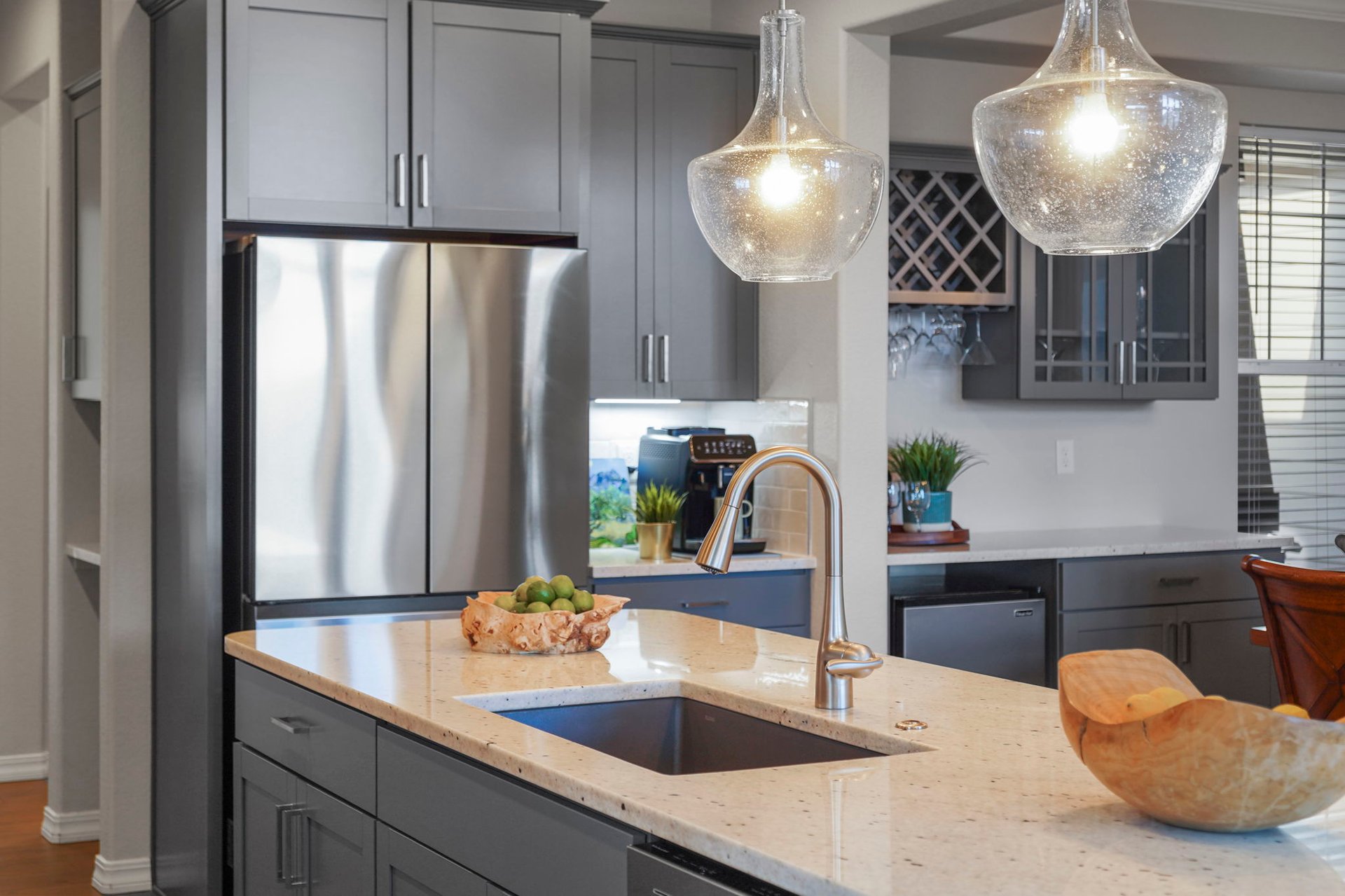 4354 Hanging Lake Circle
