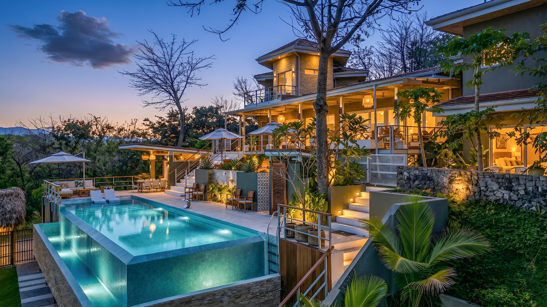 Casa Pochote | Artisan Luxury Villa in Tamarindo | Pool, Jacuzzi & Langosta Beach Club Membership Included
