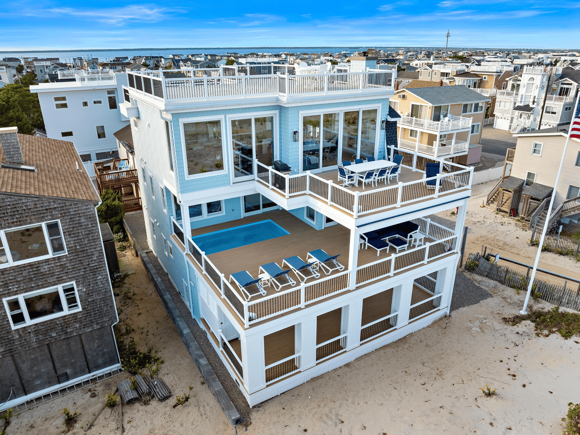 120 E Mermaid Lane