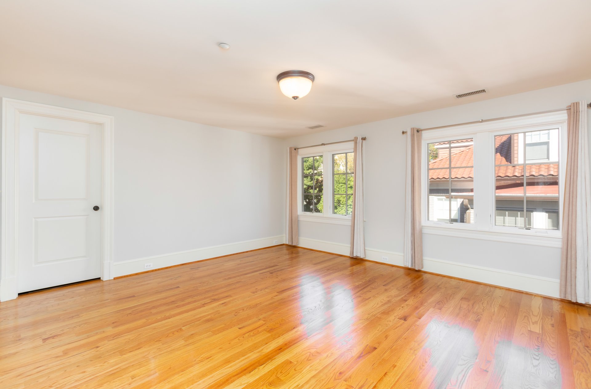 2608 36th Place NW