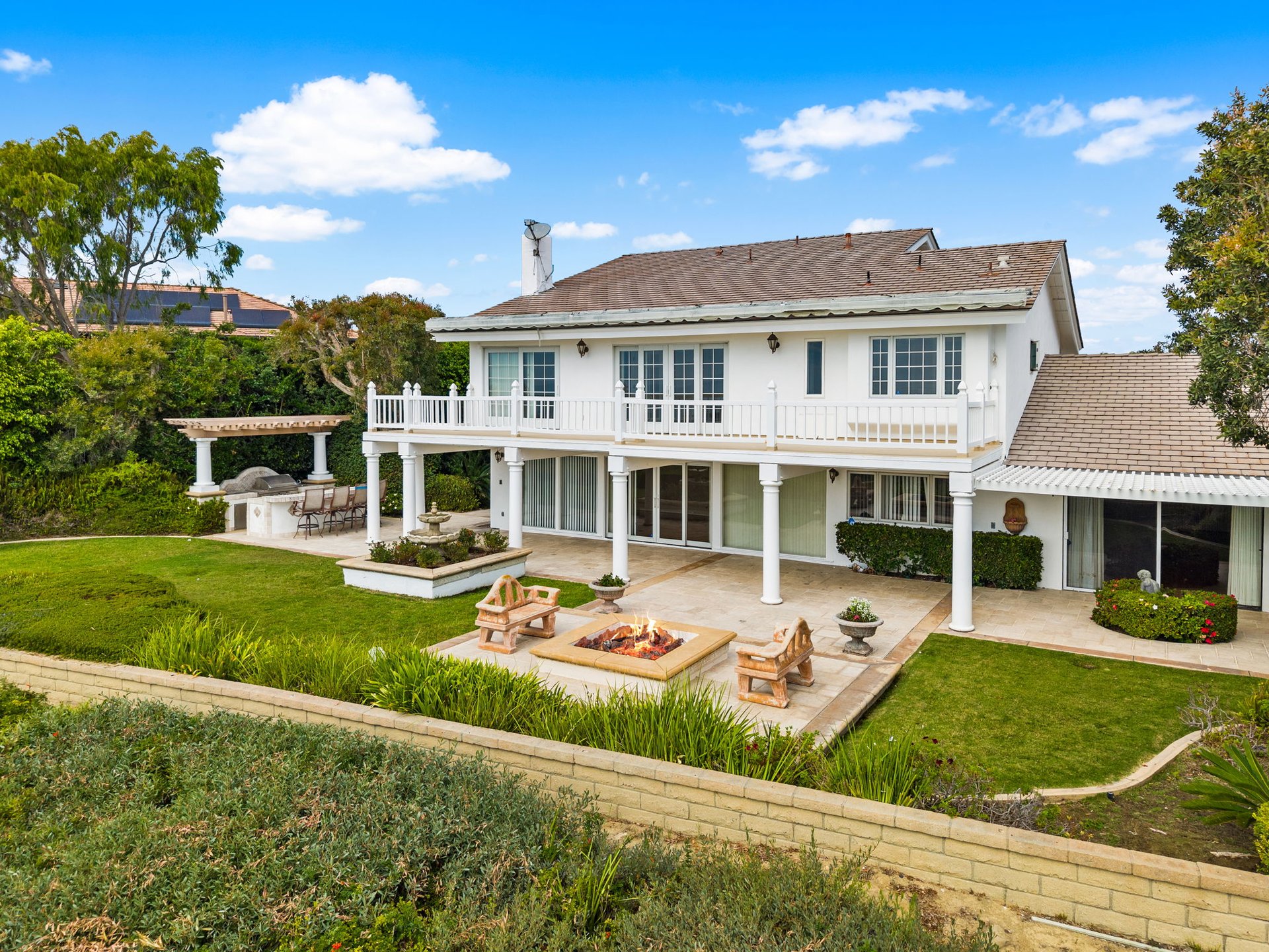 23 San Mateo Way