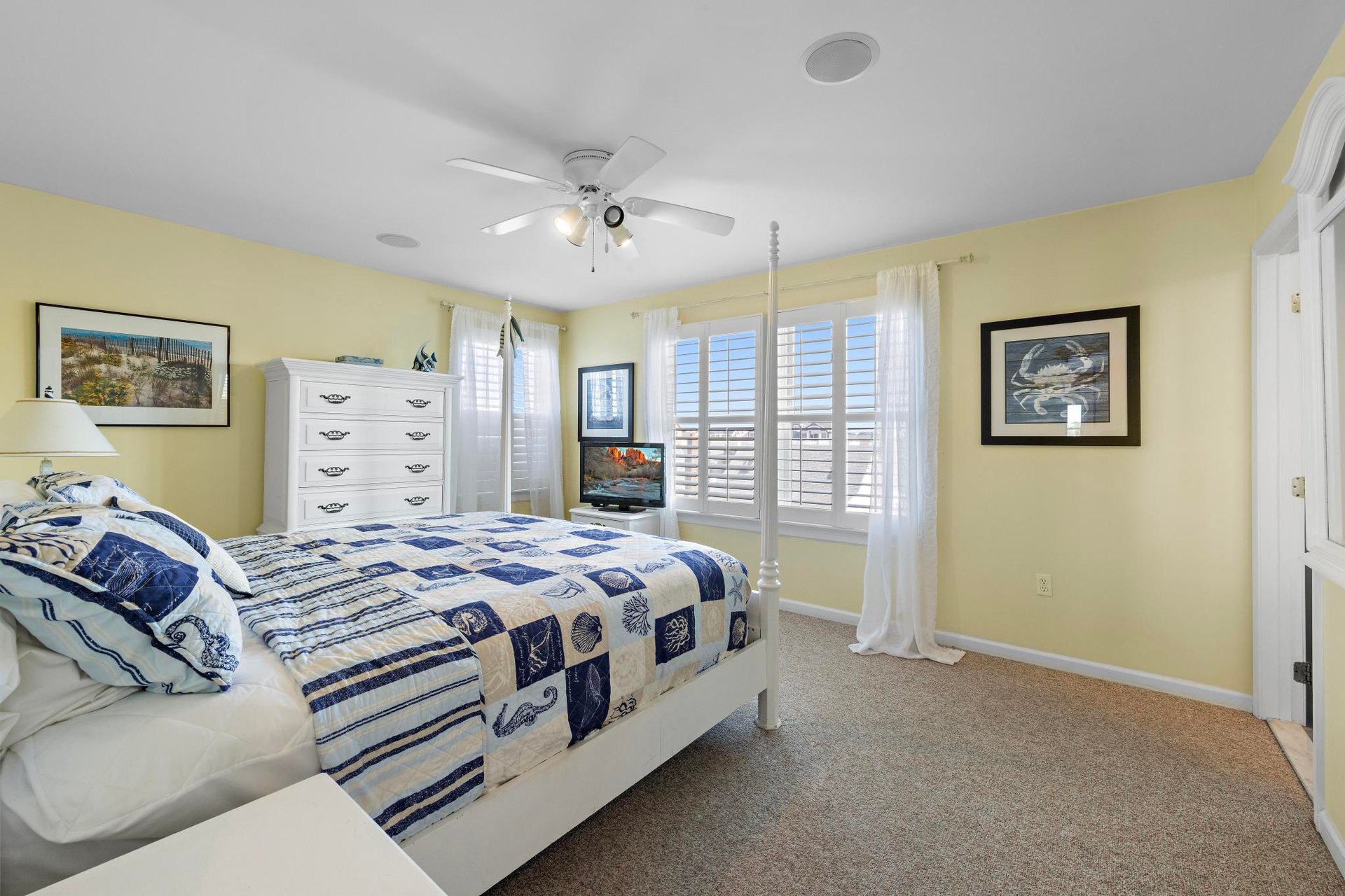 401 Pearl Street (West Unit), Beach Haven