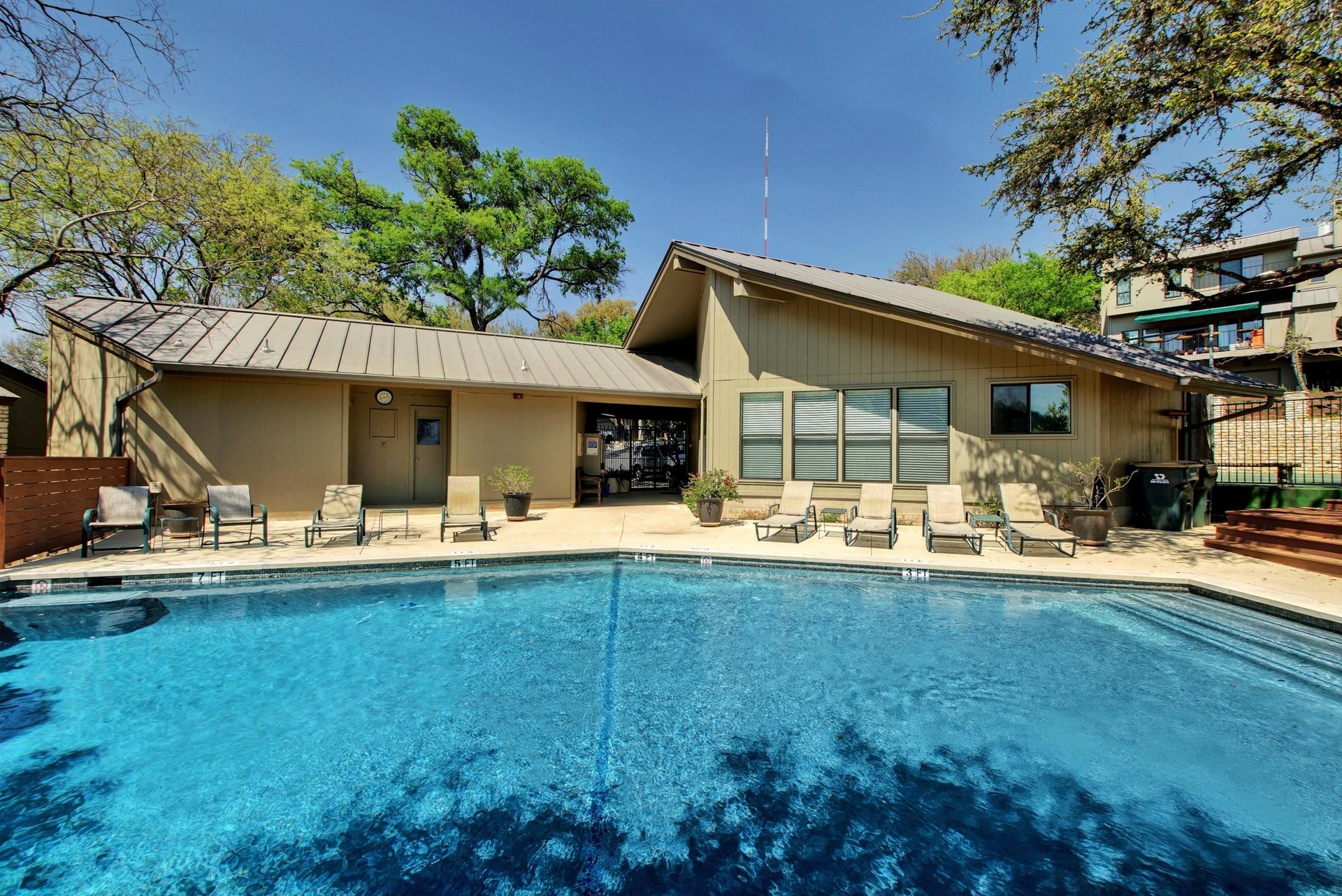 1821 Westlake Drive #109