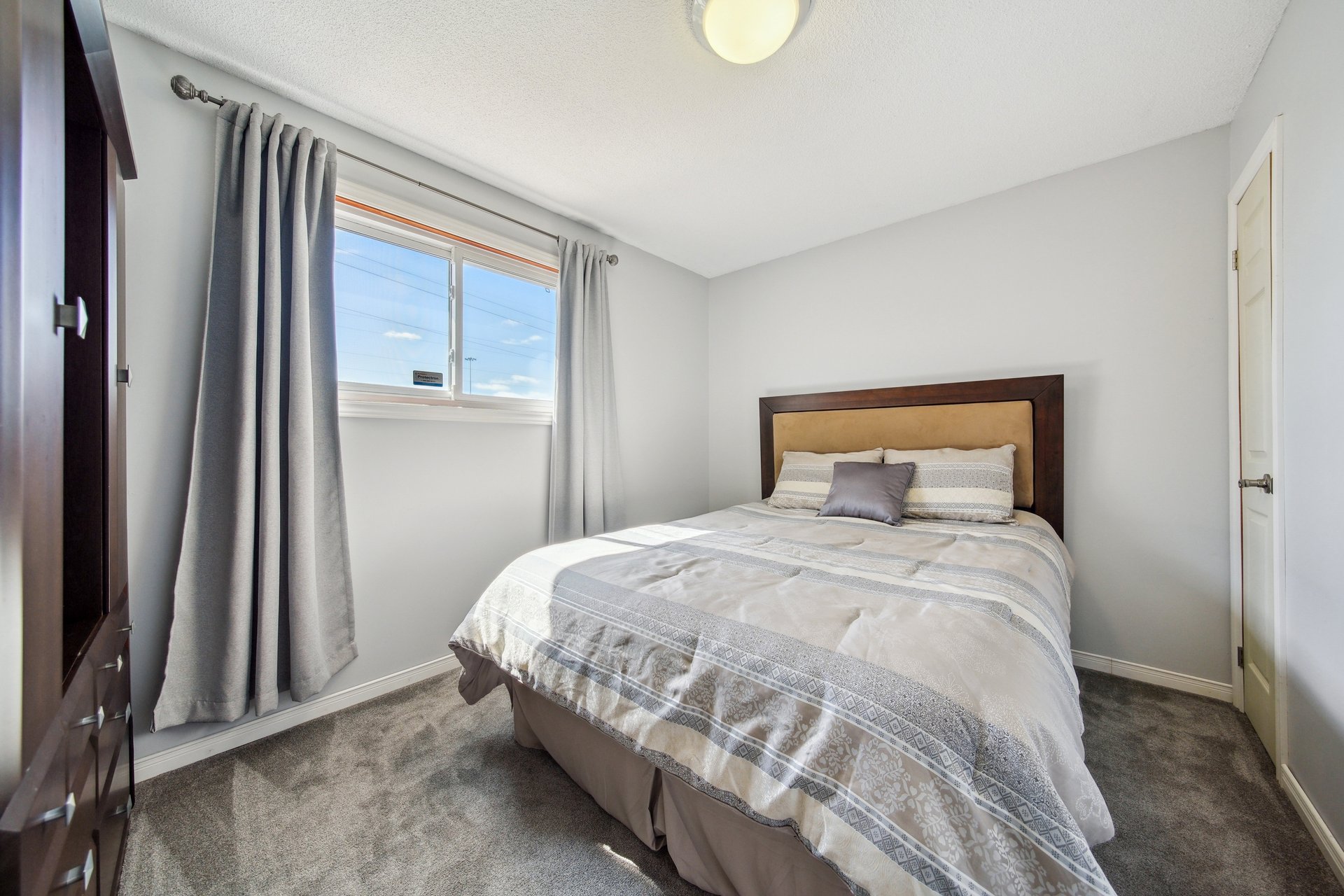 3-BED, 3-BATH OASIS