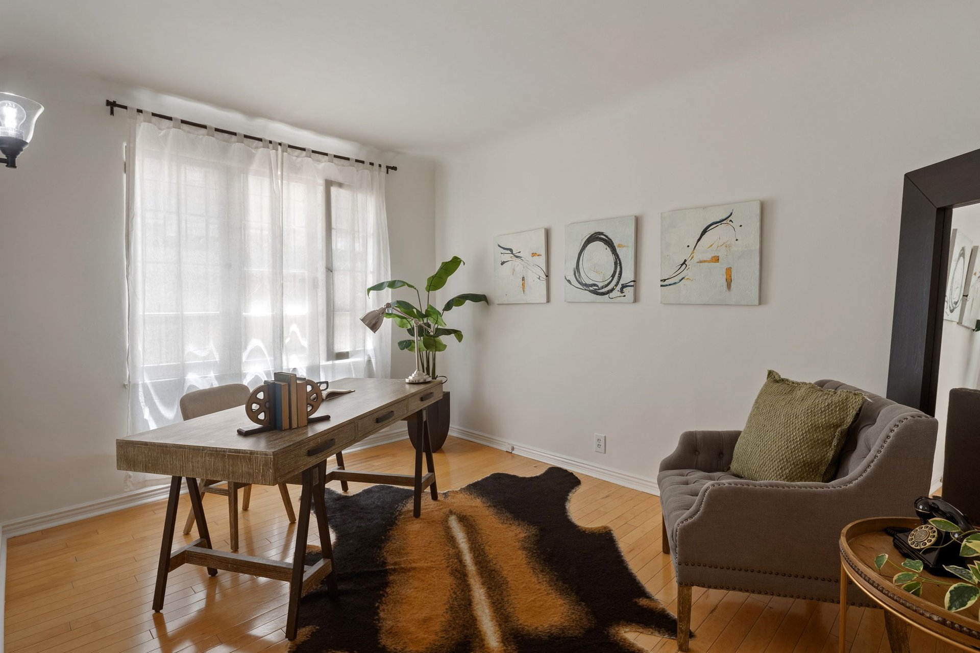 1345 N Hayworth Ave Unit: 2, West Hollywood 