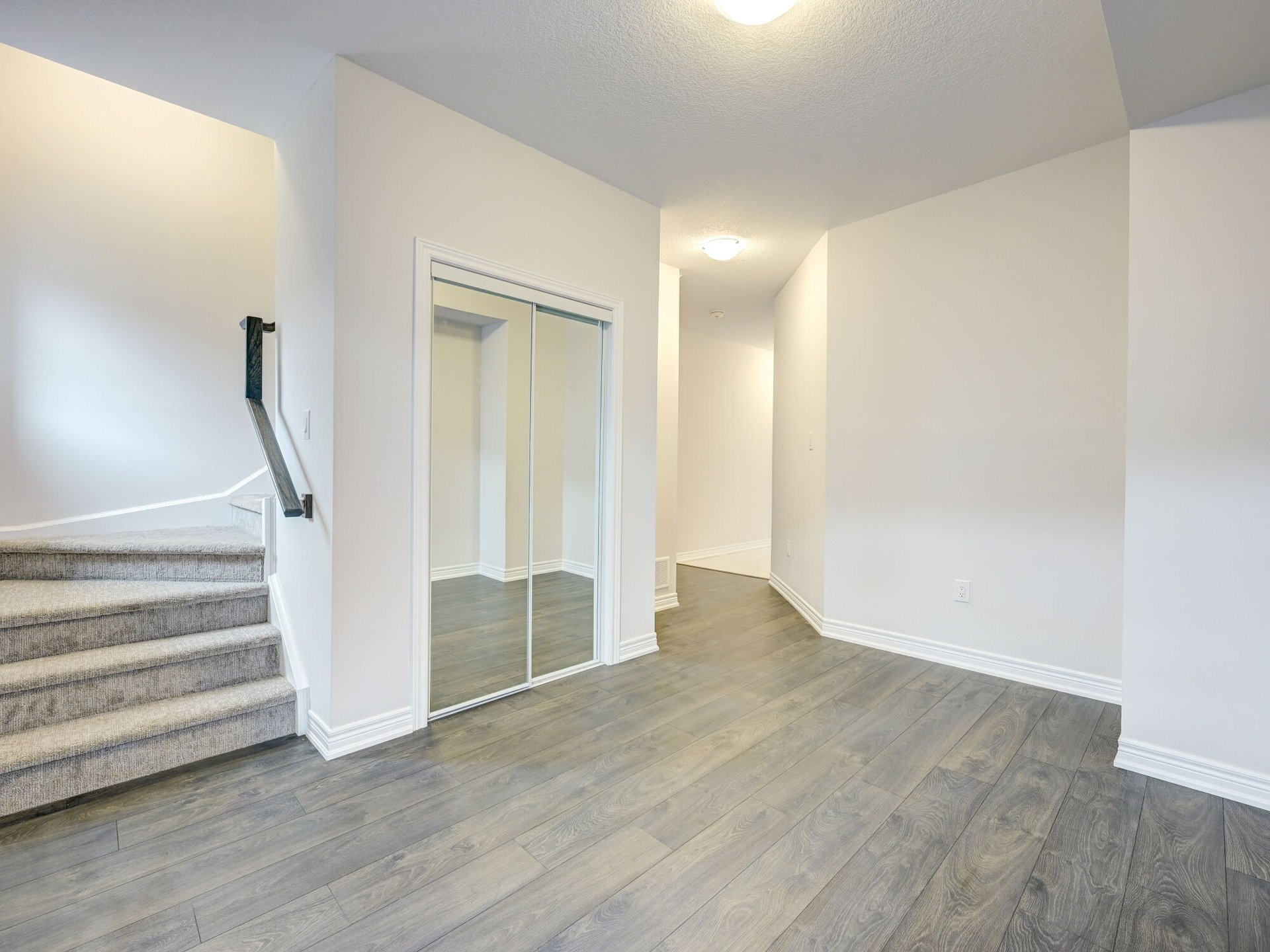 10 Birmingham Dr Unit: 9