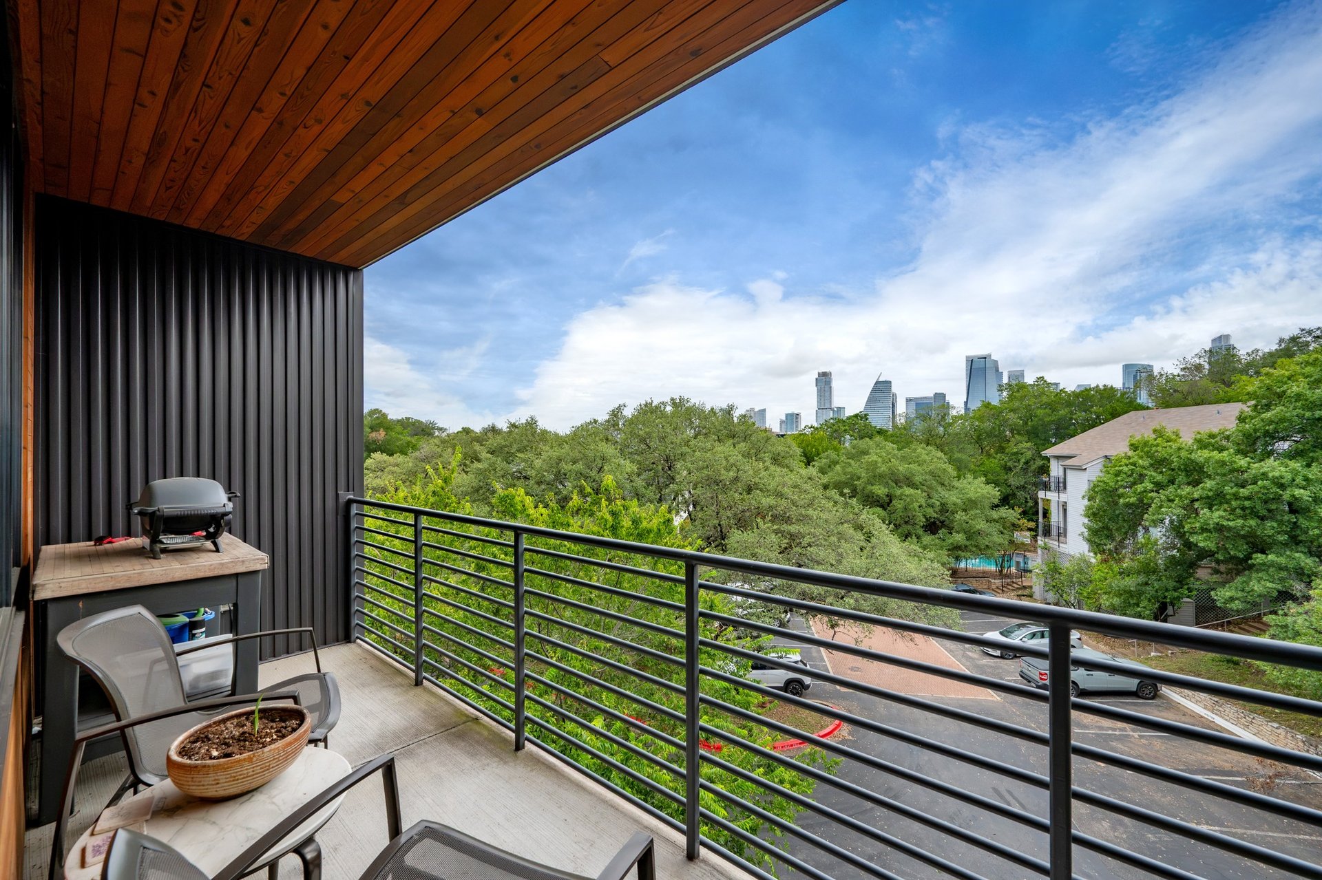 900 S 1st Street #312