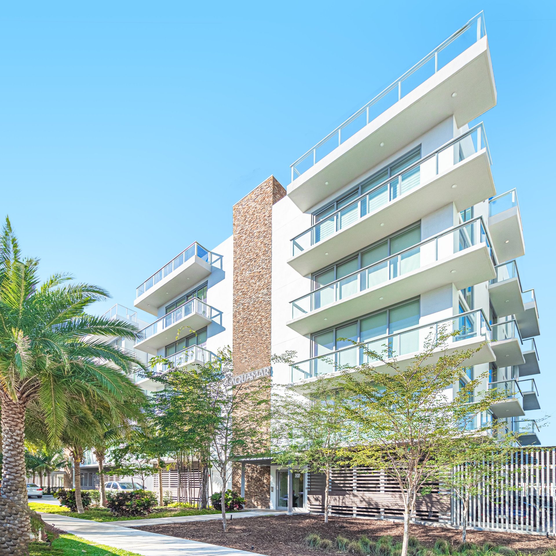 31 Isle Of Venice Dr Unit: 301