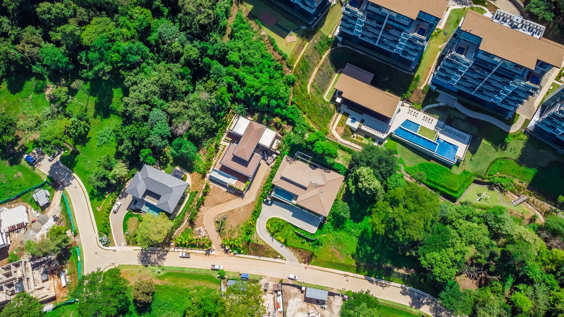Casa Aura: Modern Luxury with Ocean Views in Reserva Conchal