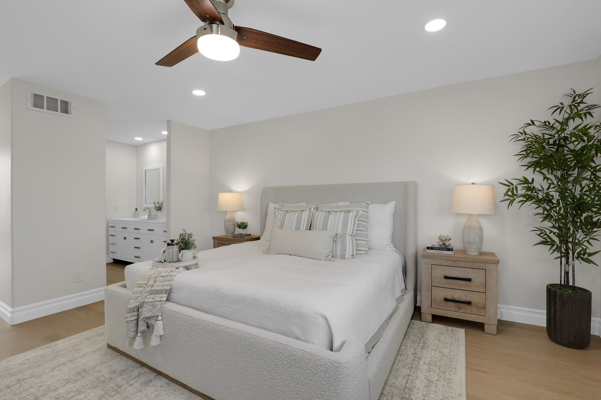 3396 Paseo Halcon