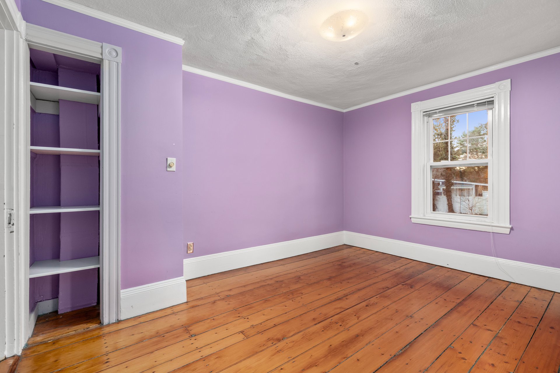 21A School St