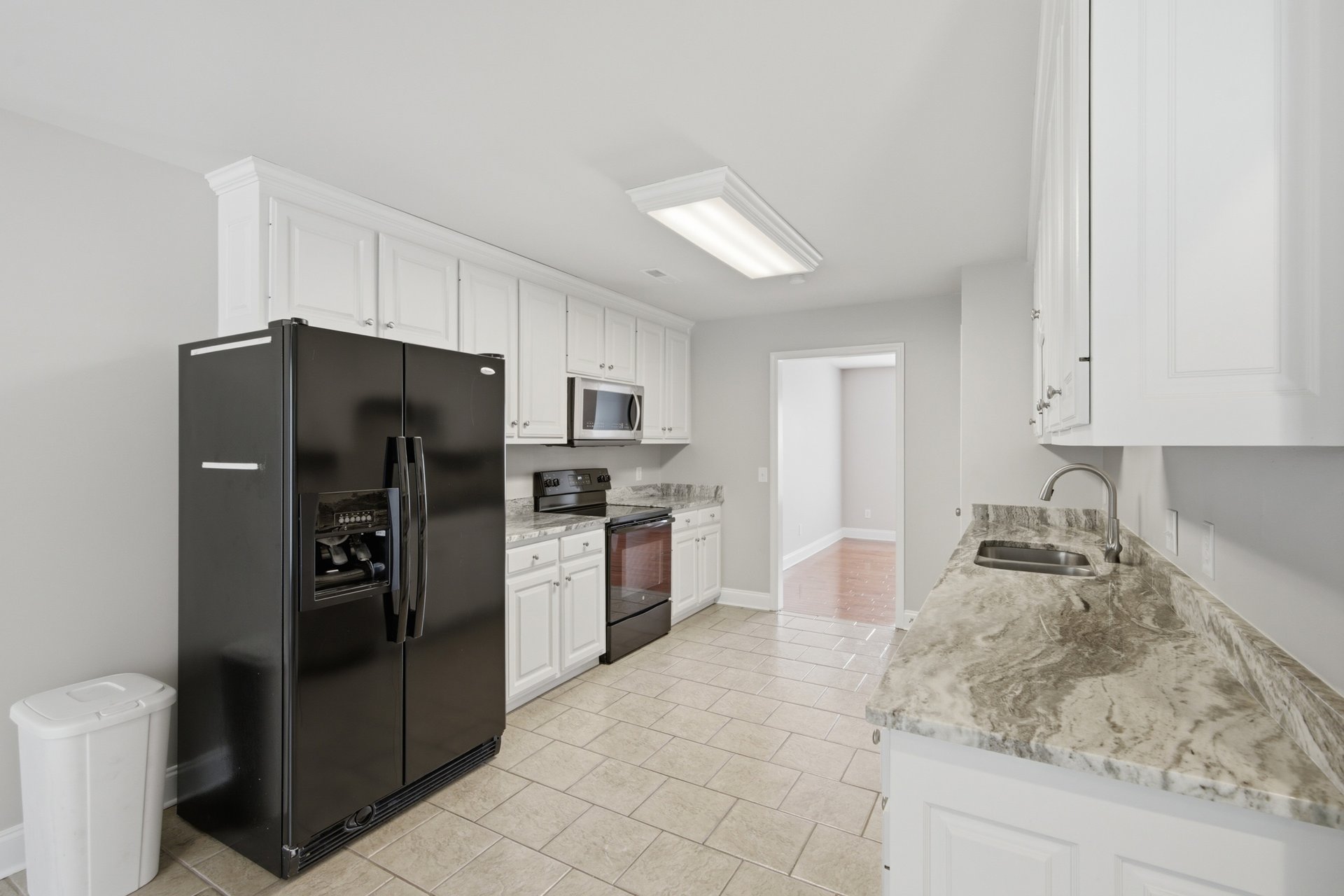Beautiful Home Featuring Upgraded Finishes & Outdoor Privacy
