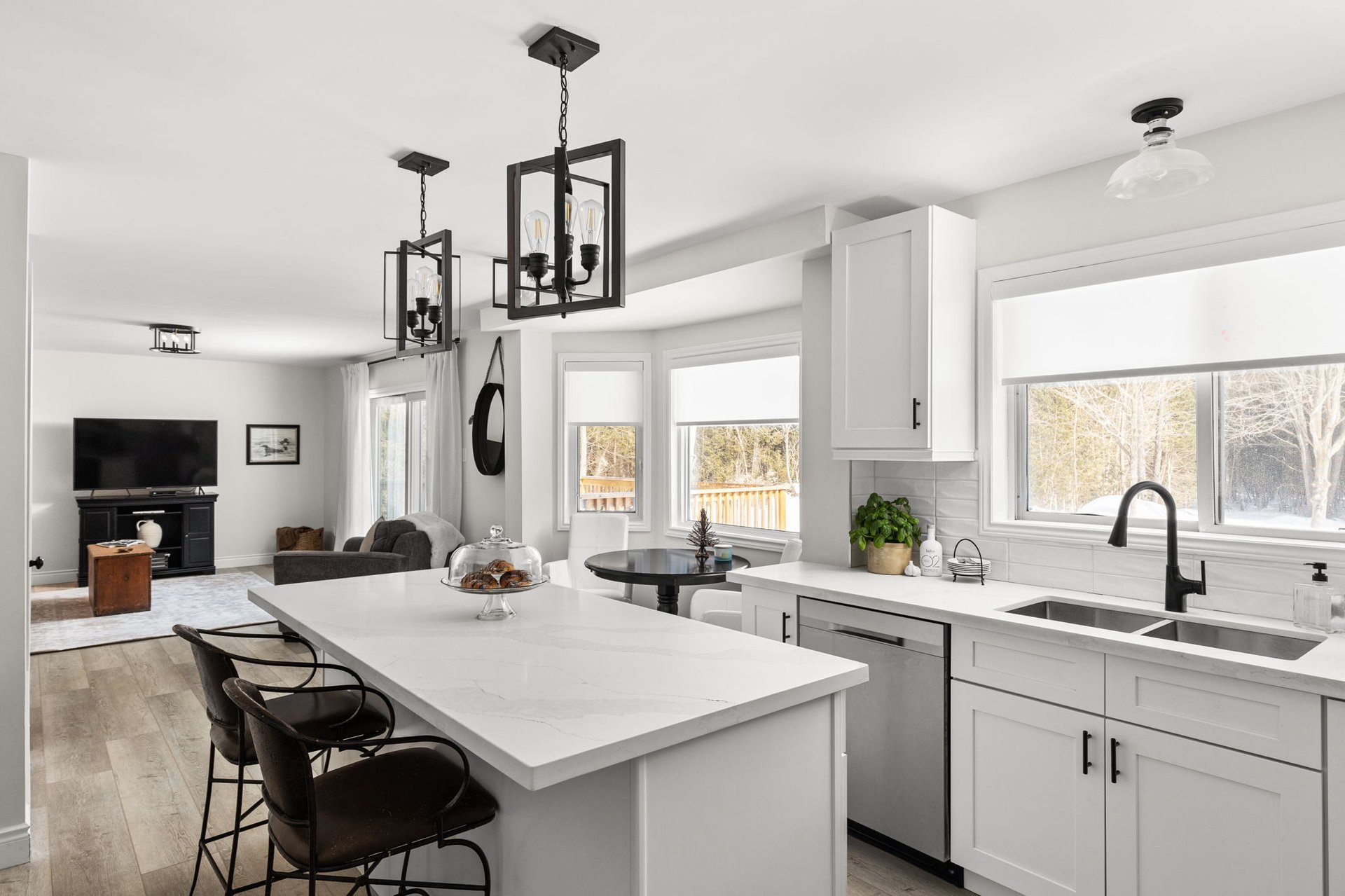 16245 7th Concession Road, King