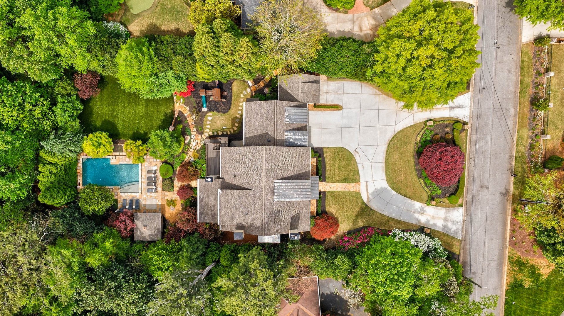 4868 Merlendale Drive