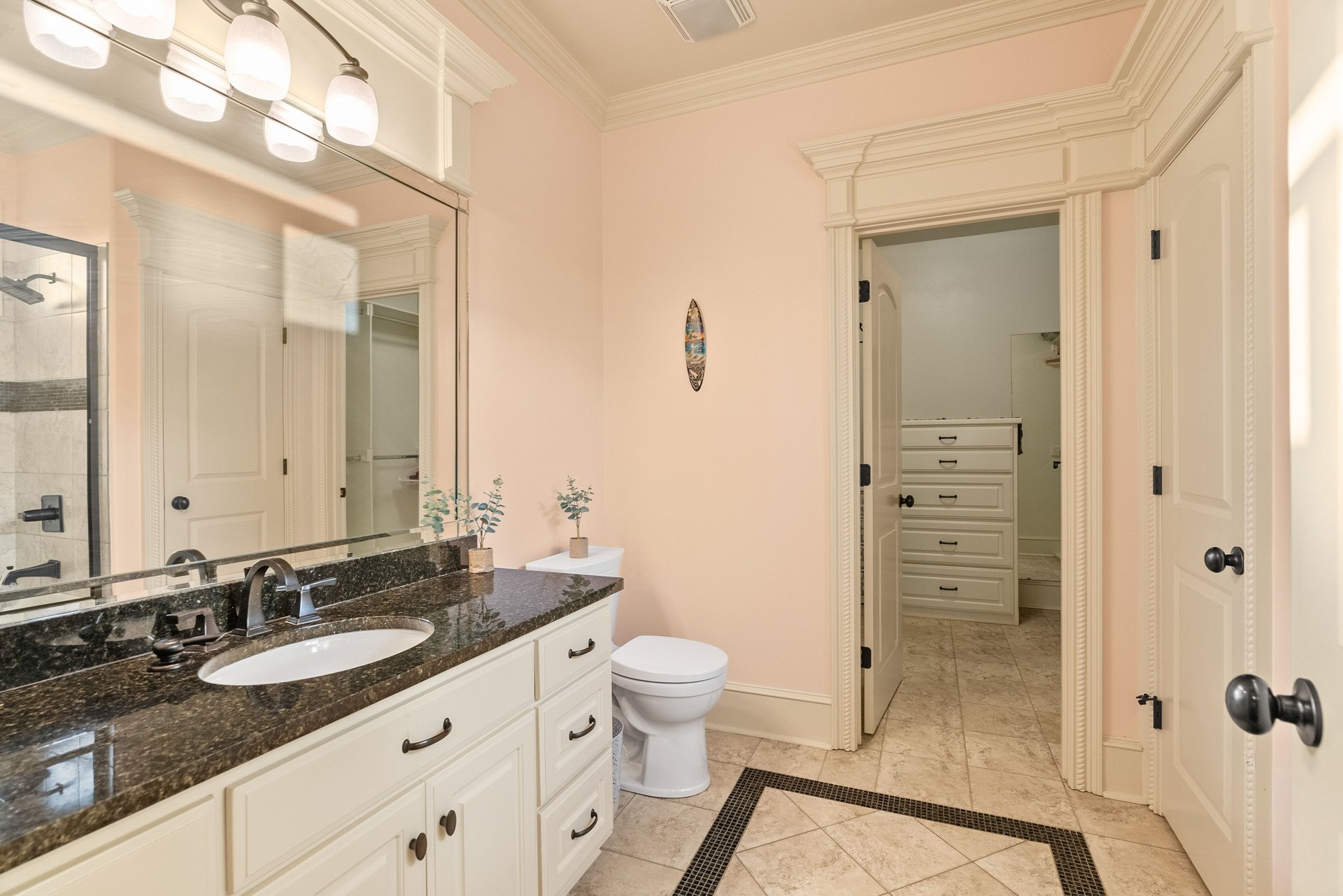 106 Orle Dr
