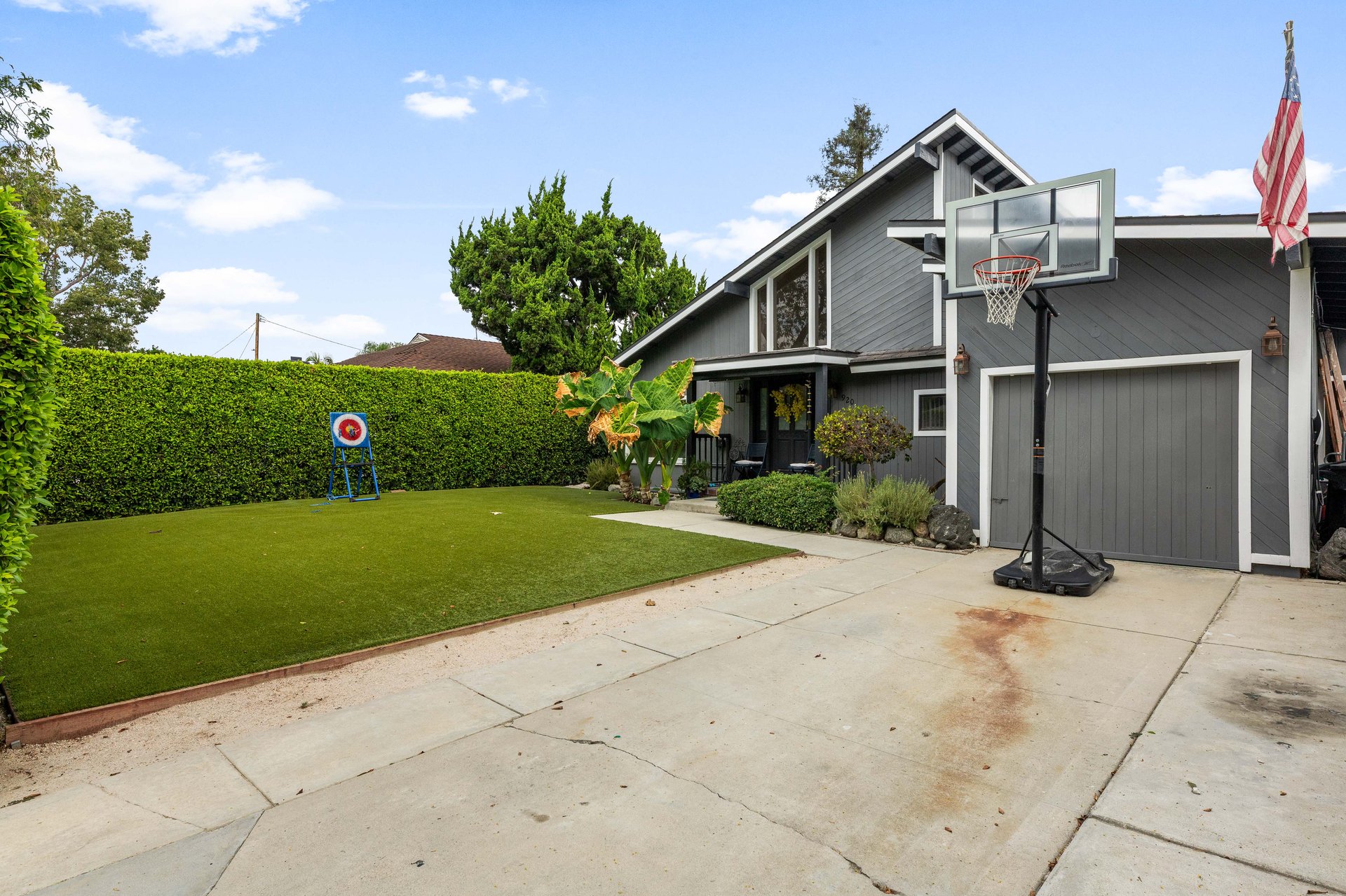 N Florence St, 91505