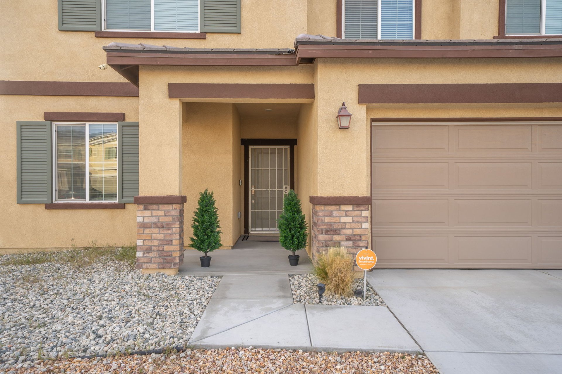13946 Camino Cinco