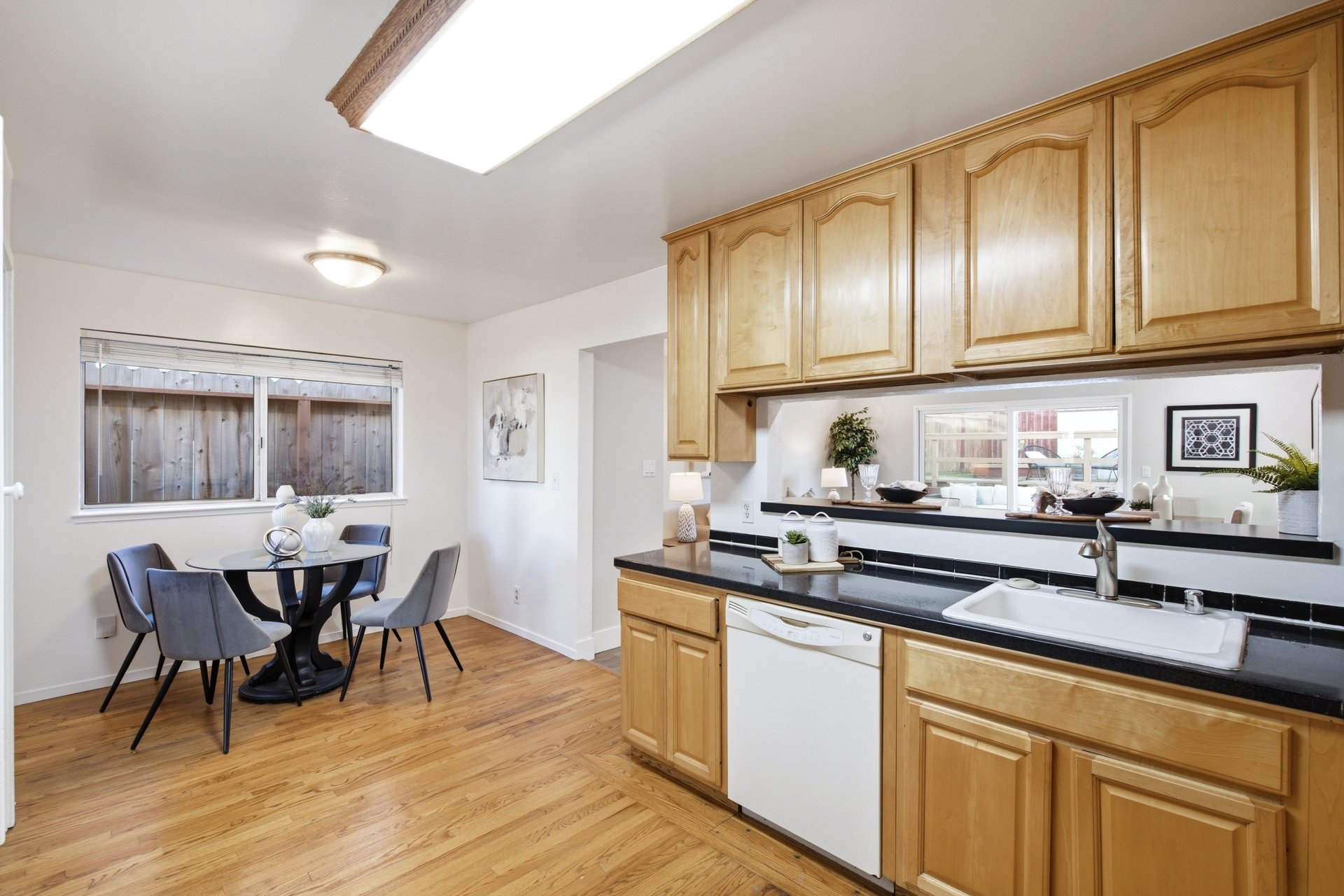 20 San Felipe Ave