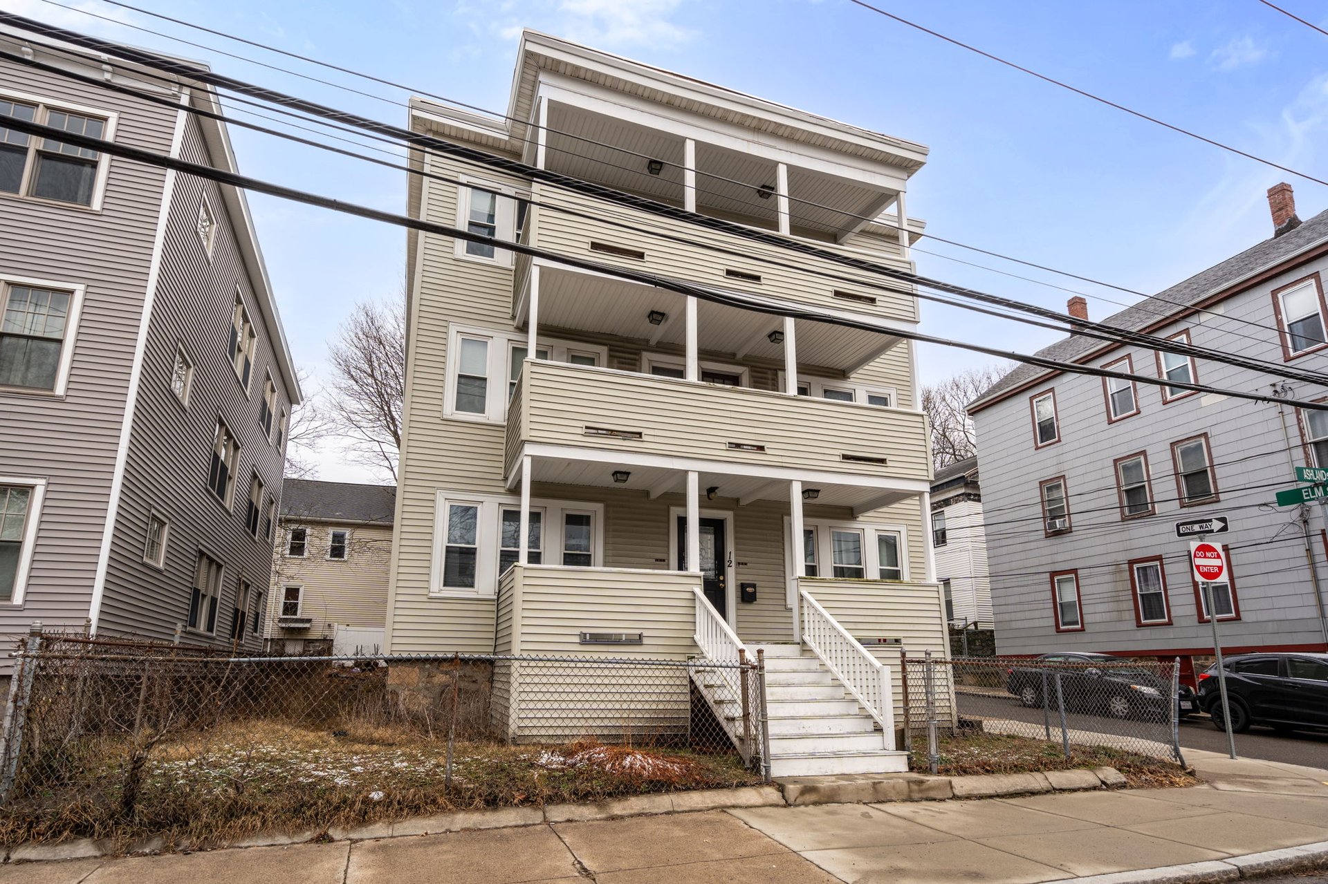 12 Ashland St