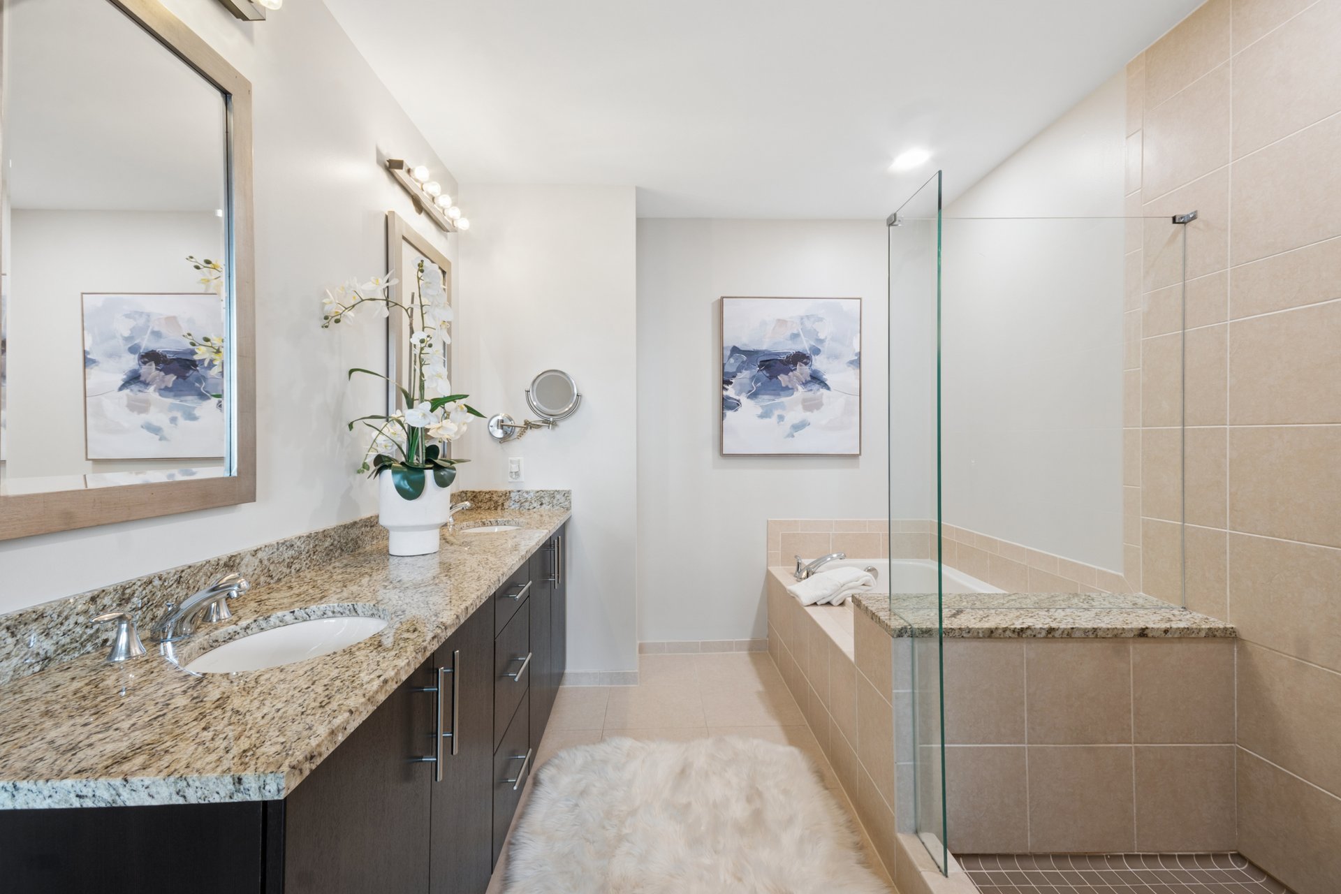 1080 Peachtree Street NE Unit 3215