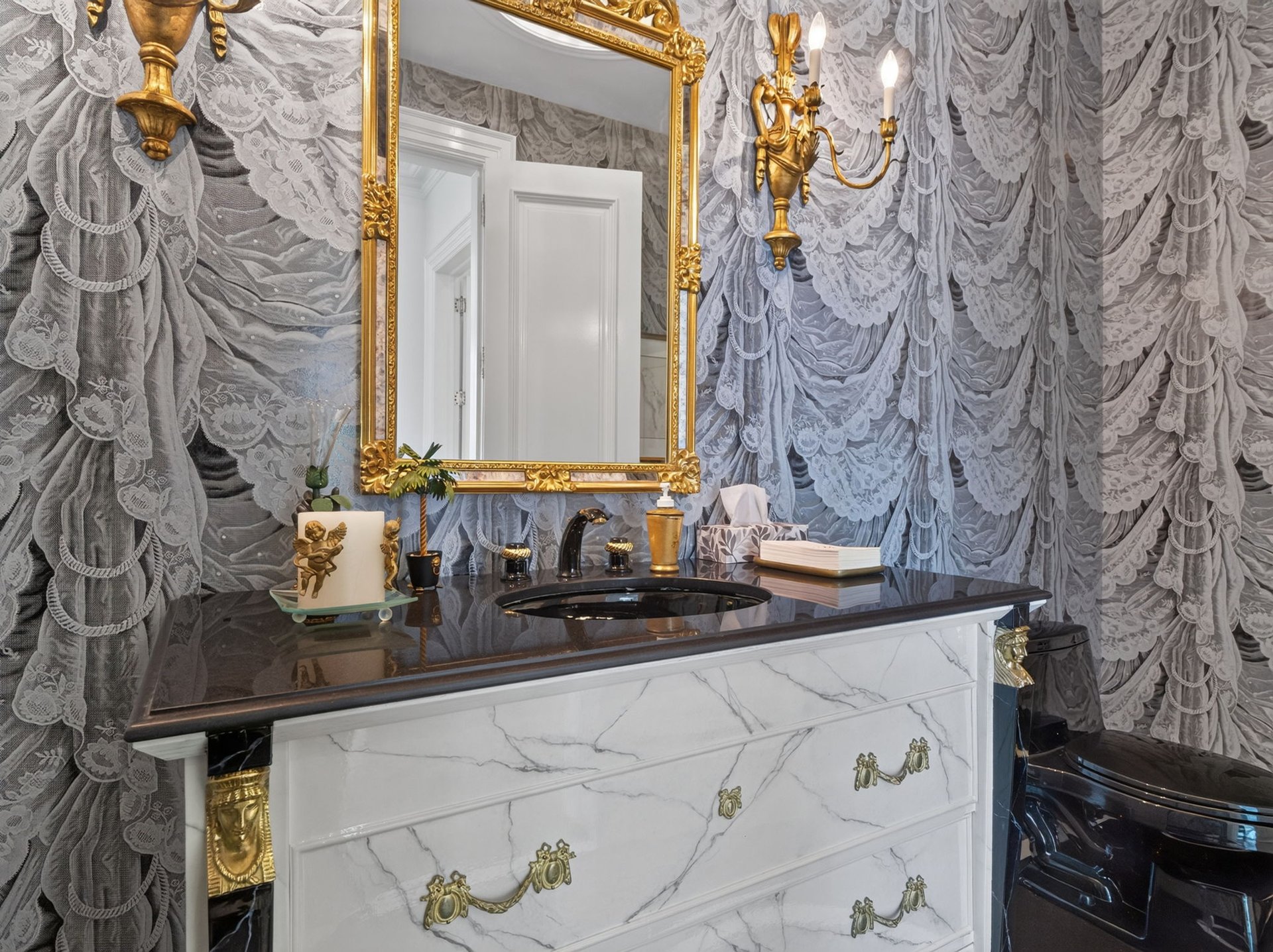 Timeless Transitional Architecture