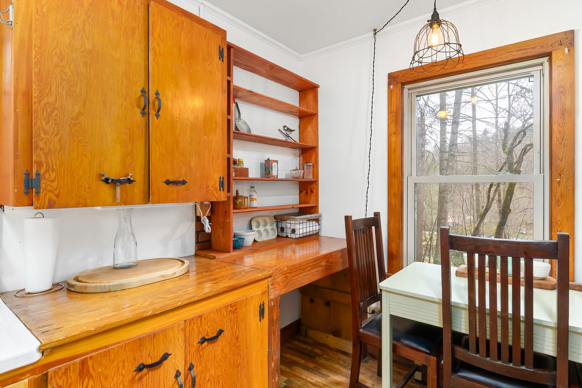 2035 Wayah Rd.