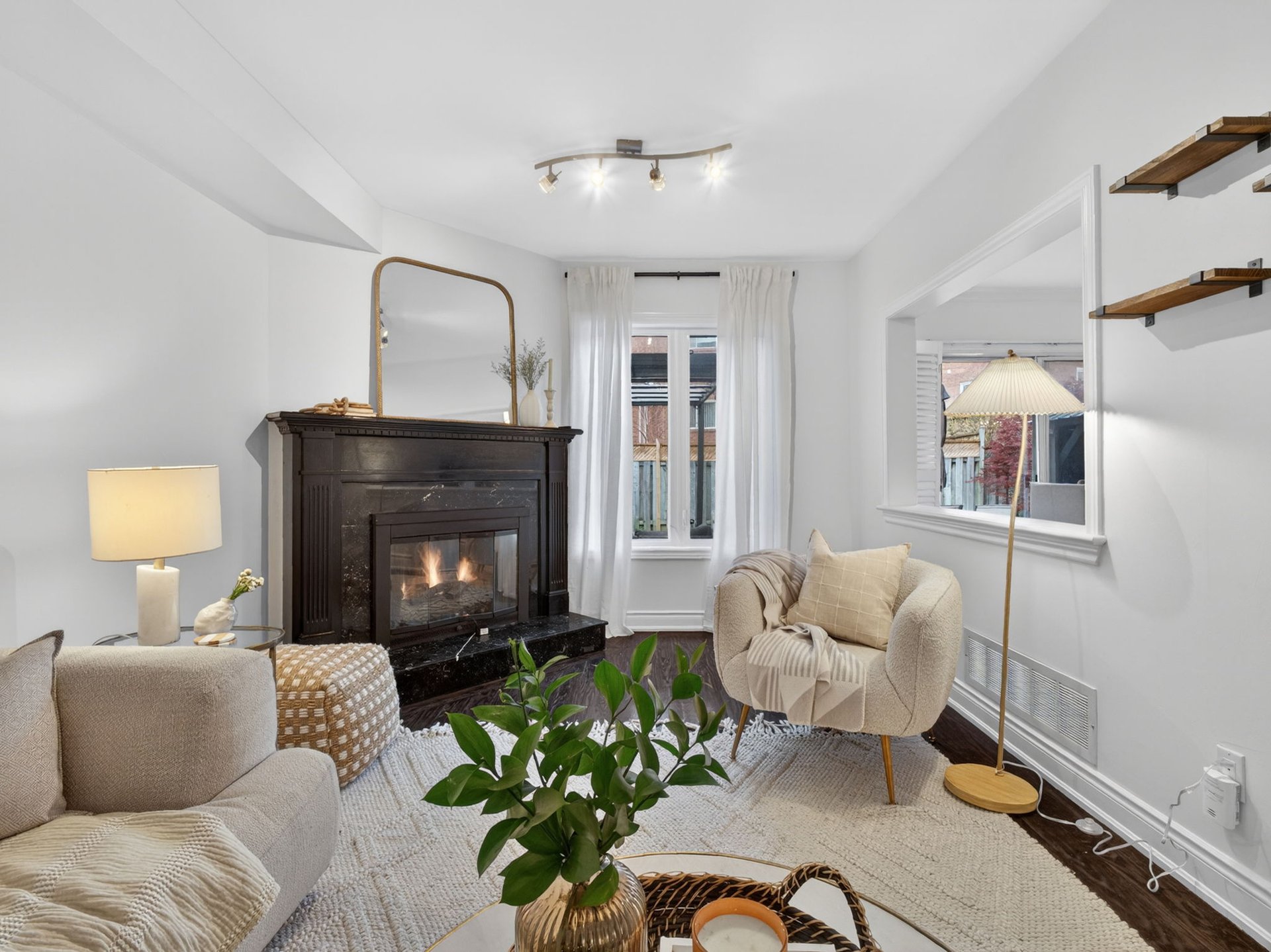SOLD: Beautifully Landscaped