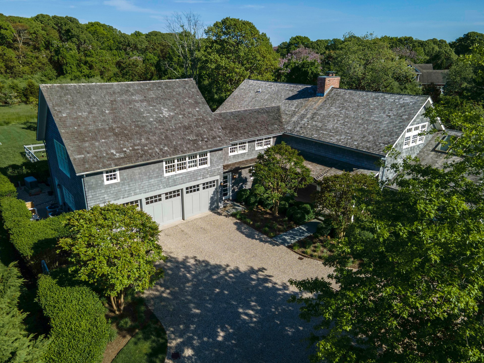Upscale, Updated Sag Harbor Farmhouse in Waterfront Neighborhood