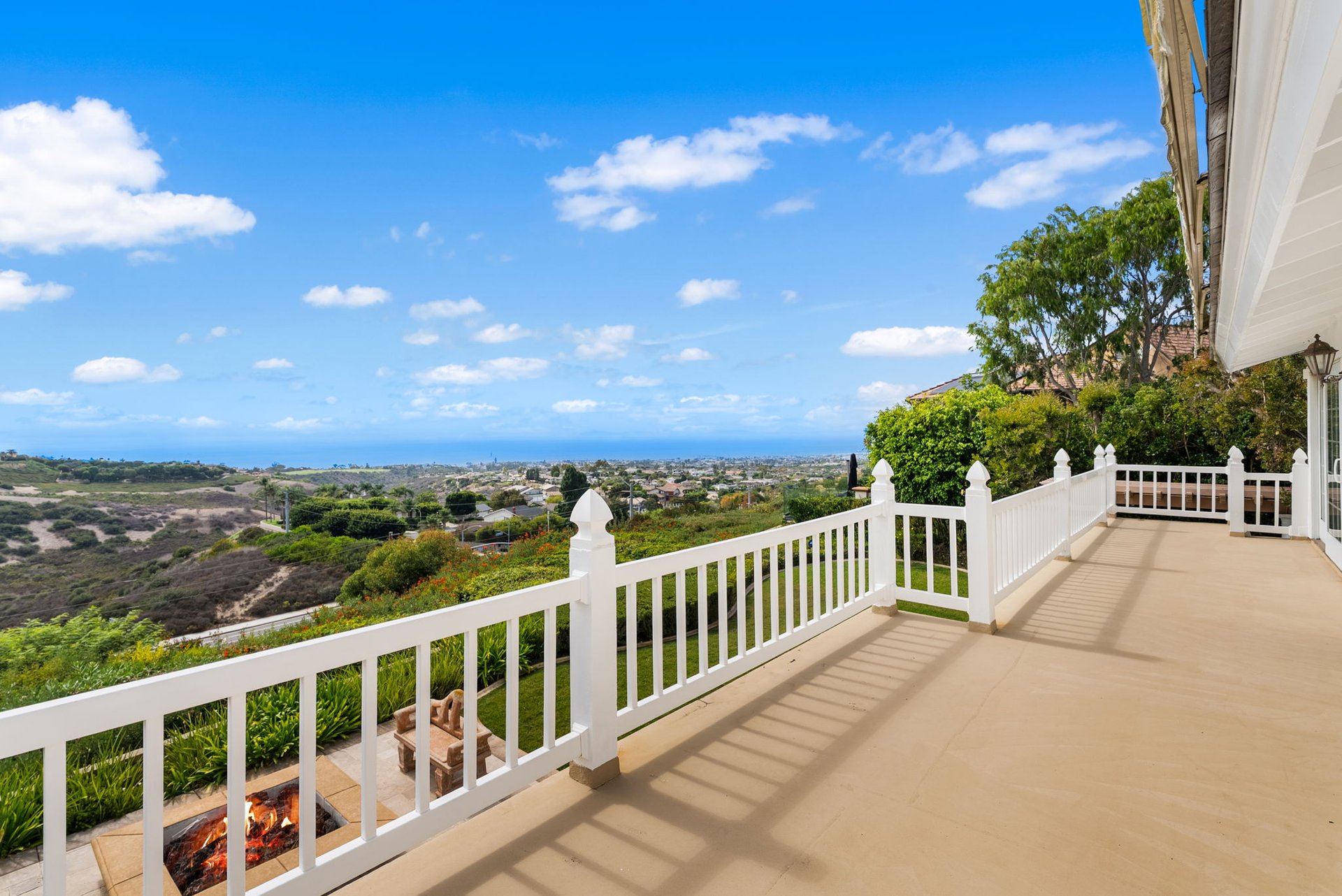 23 San Mateo Way